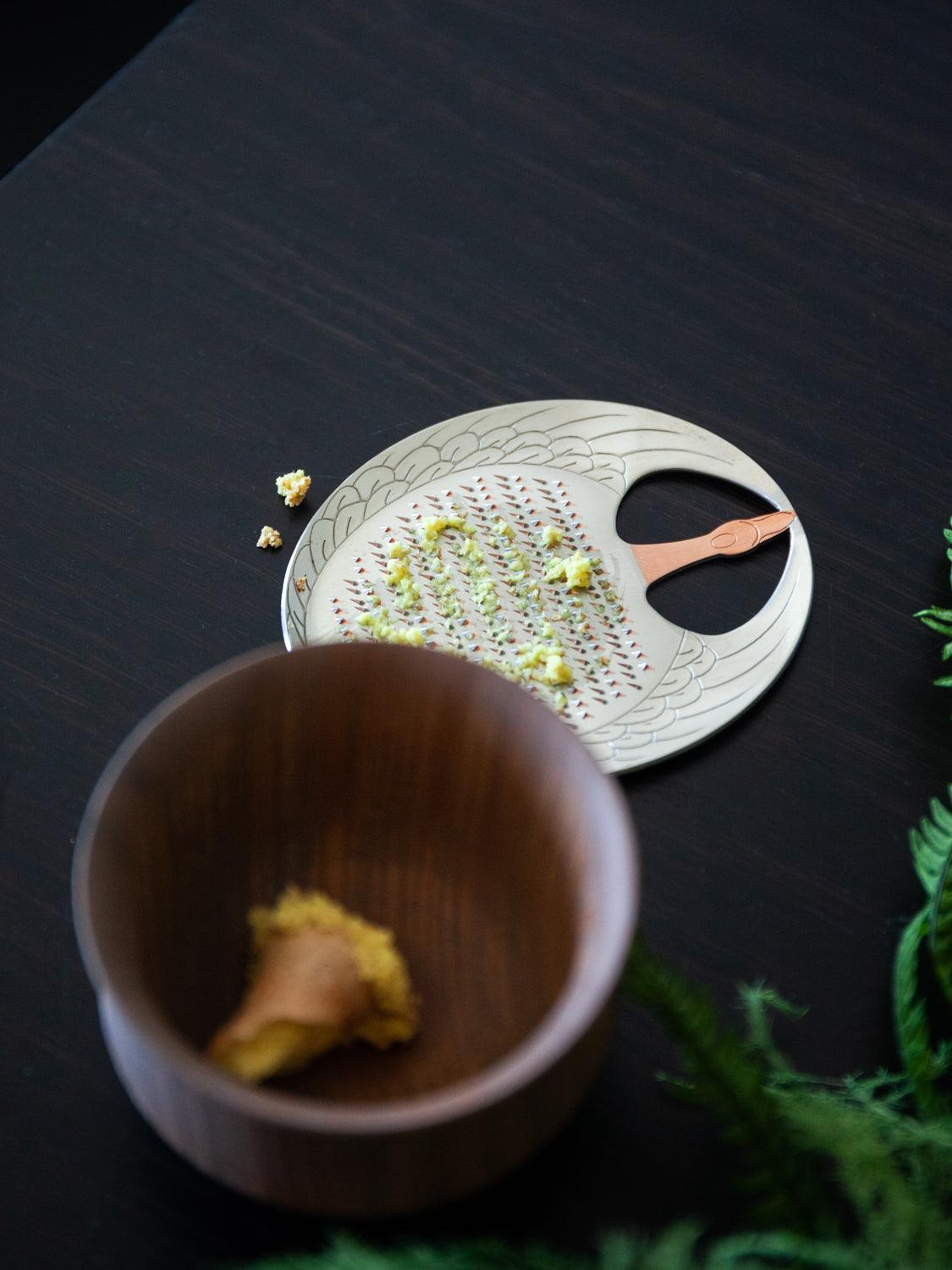 Premium Oroshigane Japanese Copper Grater - Handcrafted Kitchen Tool for Grating Ginger, Garlic & Wasabi - Perfect for Sushi, Ramen & Asian Cuisine