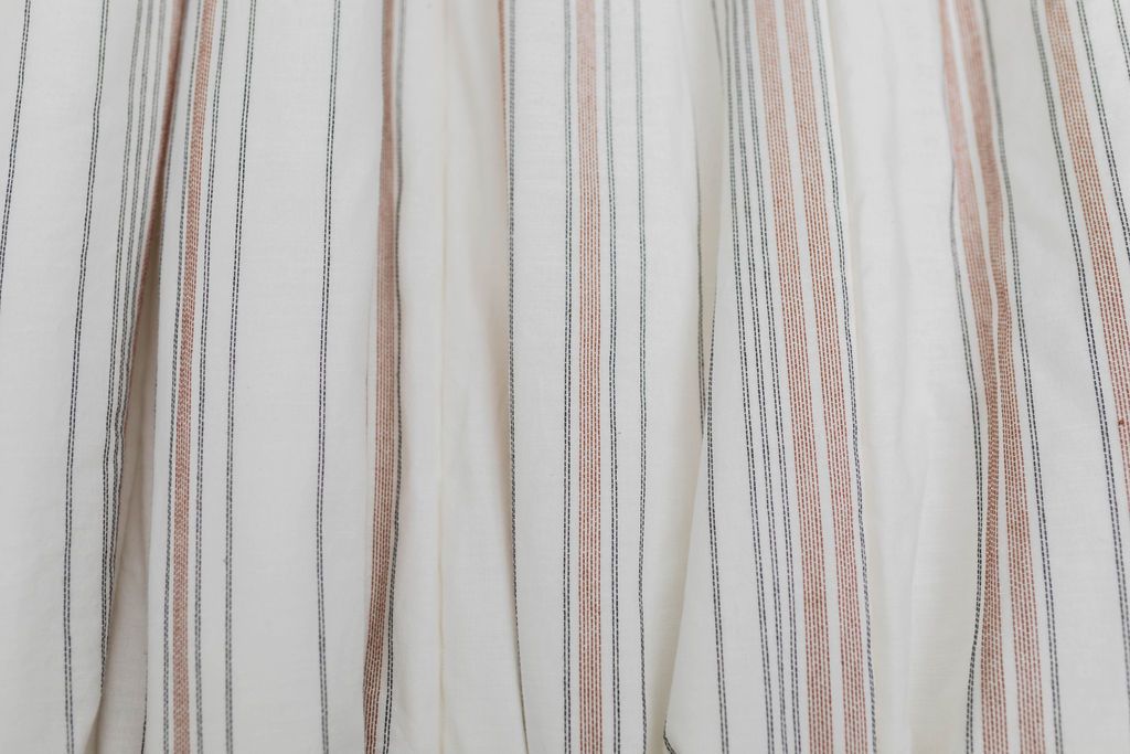 Franklin Luxe Soft Fleece Blanket - Ultra Cozy & Warm Throw for Bed, Couch, and Travel - Perfect for Winter, Camping, and Home Decor