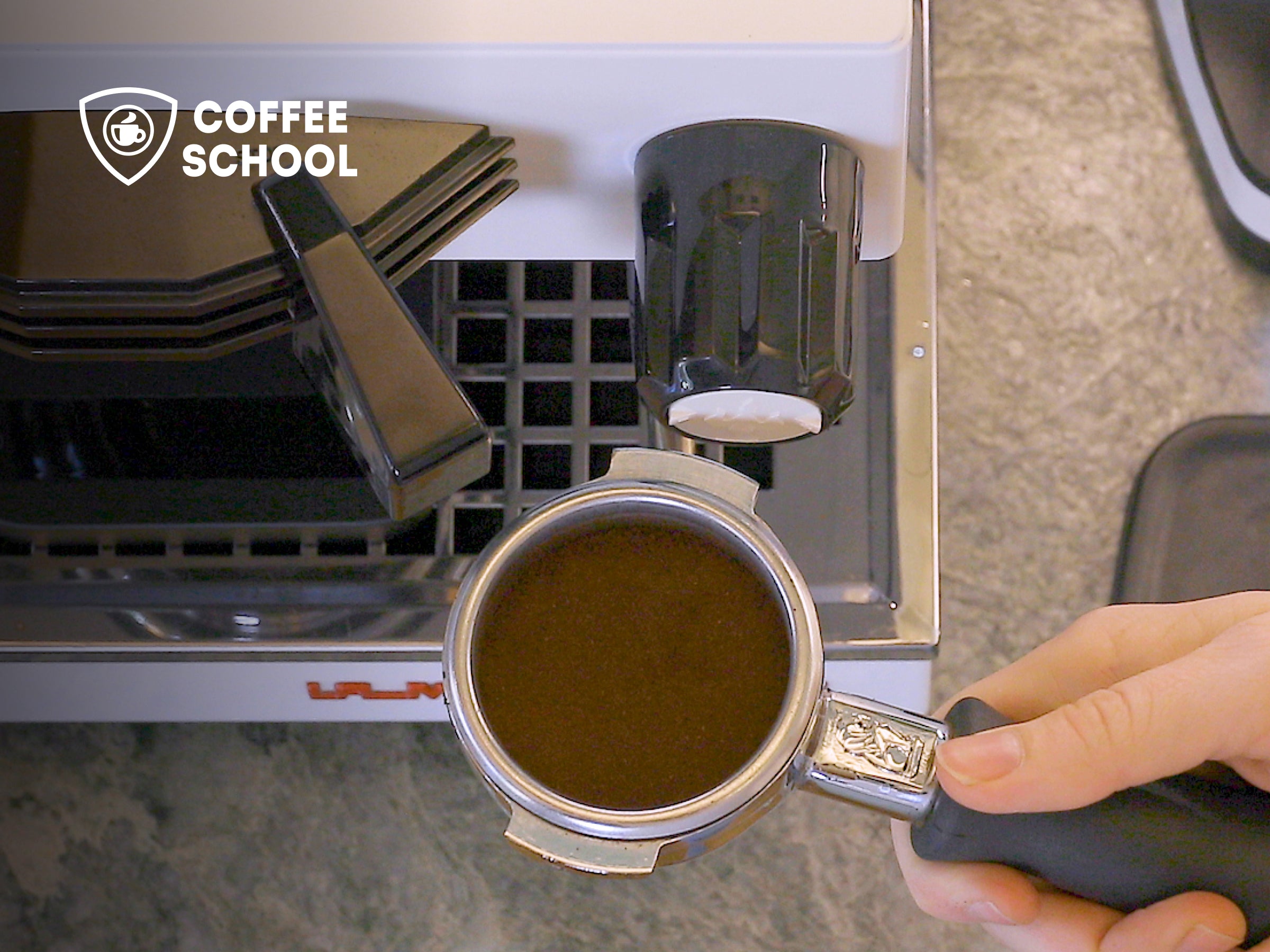 Best Coffee School: Introduction to Espresso Making for Beginners - Learn Barista Techniques at Home or Cafe