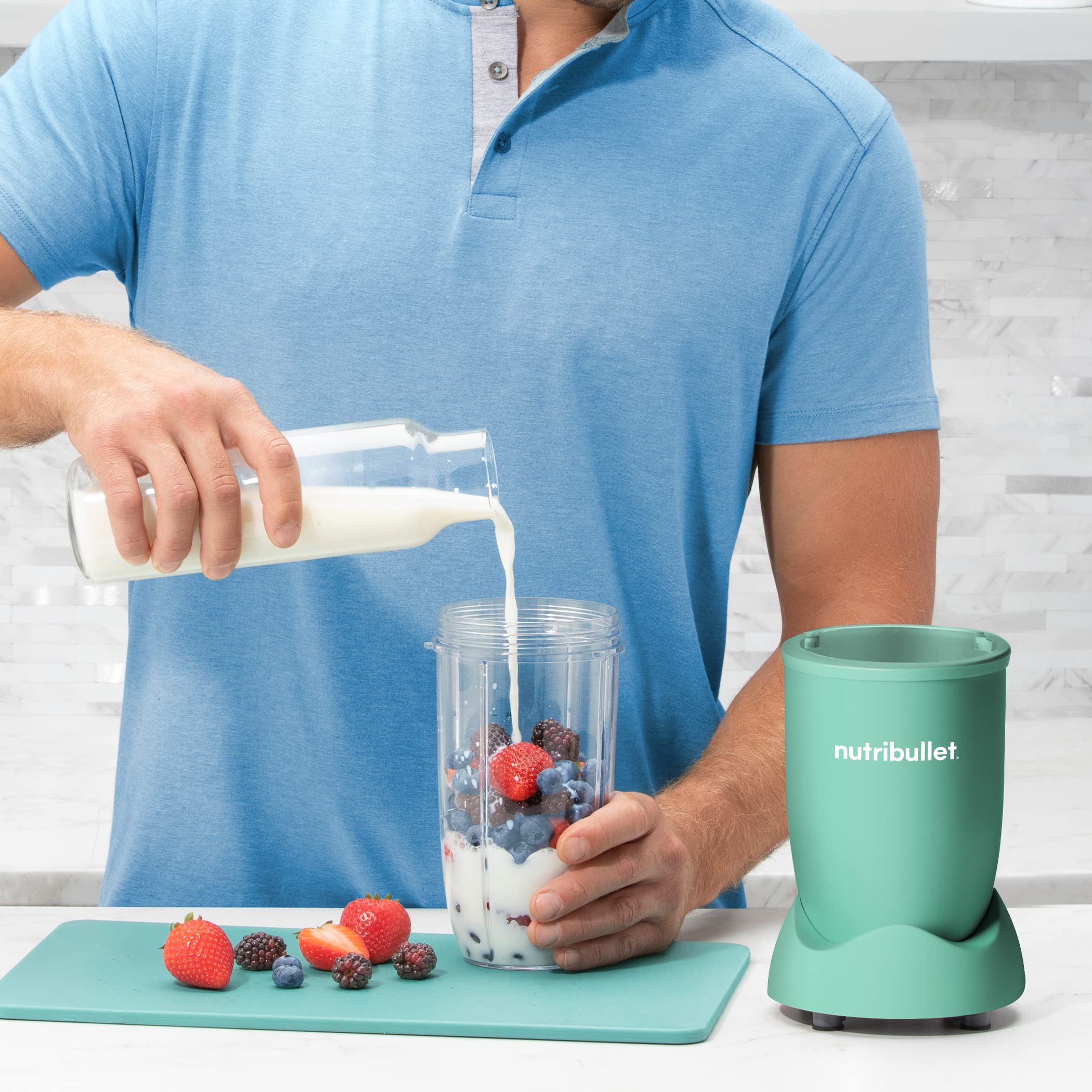 Nutribullet NB9-1301AMG Pro 900W High-Speed Blender with 13-Piece Set in Matte Mint Green - Perfect for Smoothies, Protein Shakes & Meal Prep at Home