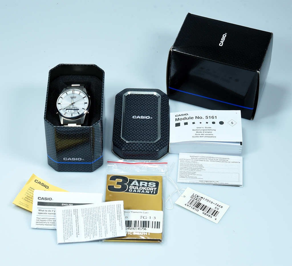 Casio Lineage Waveceptor LCWM170TD-7AER Men's Solar-Powered Watch with Atomic Timekeeping - Pre-Owned - Perfect for Business, Travel & Outdoor Adventures
