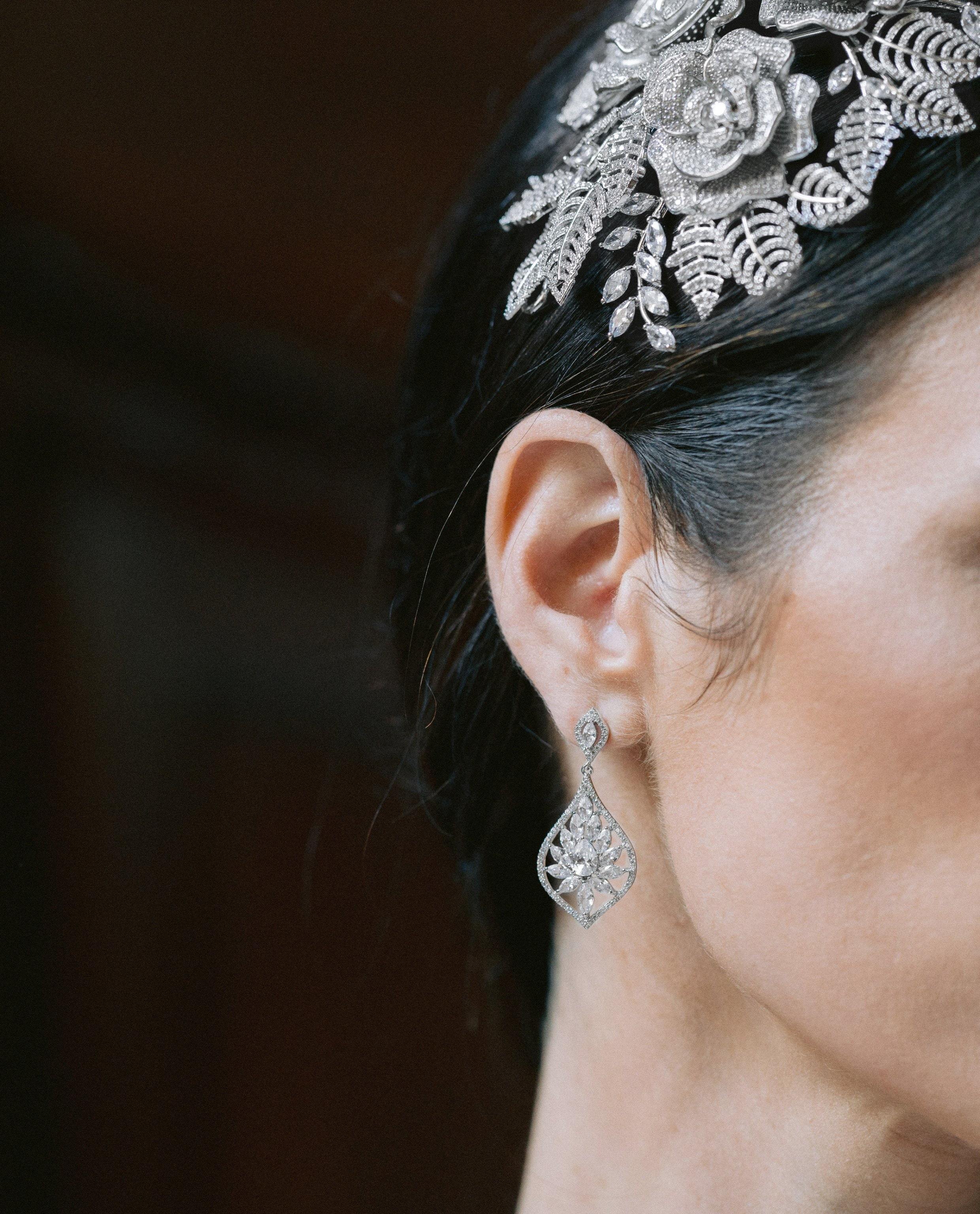 Taylor Gold Bridal Earrings – Elegant Wedding Jewelry for Brides & Bridesmaids | Perfect for Weddings, Engagements & Special Occasions
