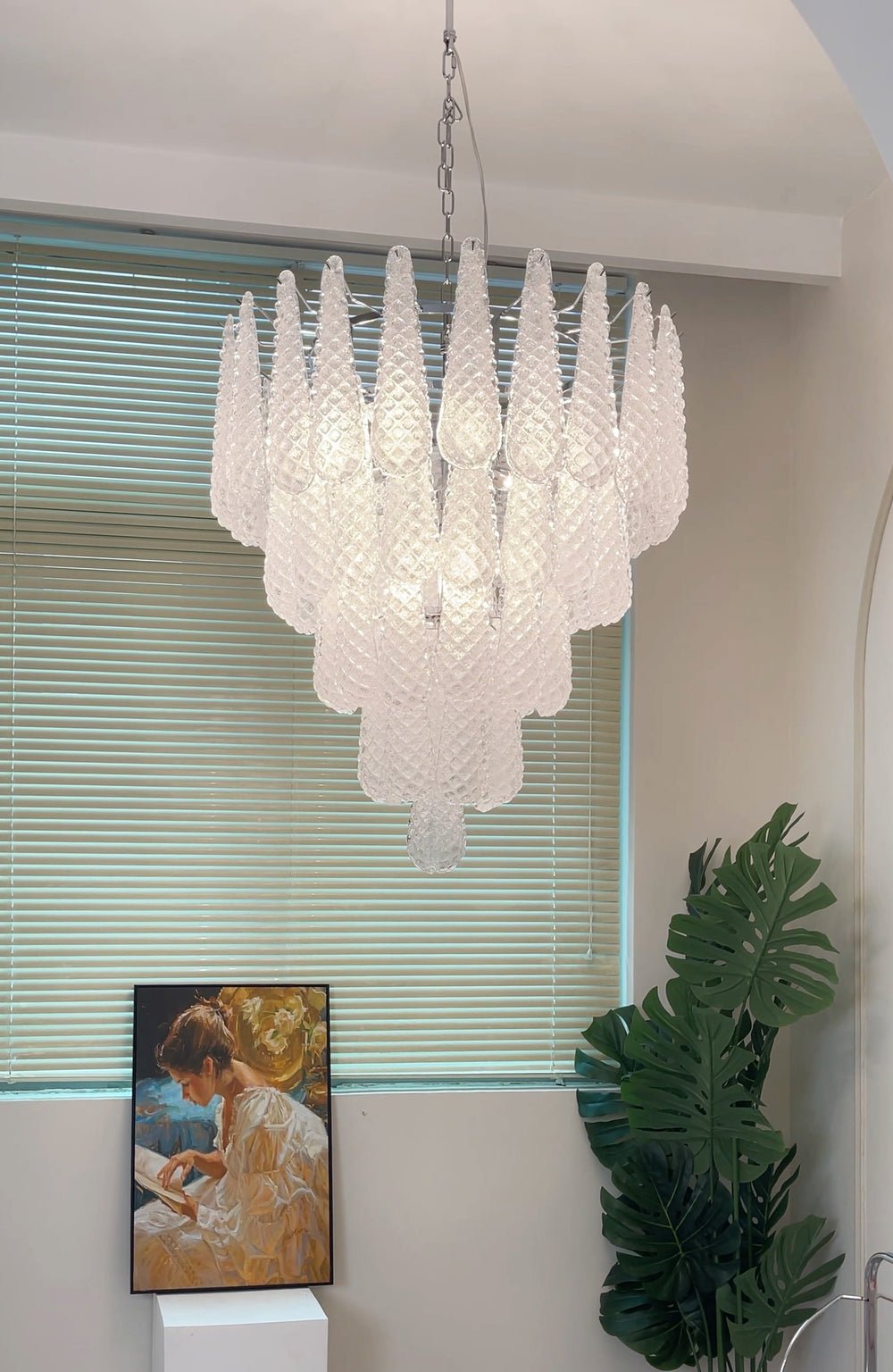 Exquisite Murano Glass Droplet Chandelier - Handcrafted Italian Crystal Pendant Light for Dining Room, Living Room & Bedroom Decor