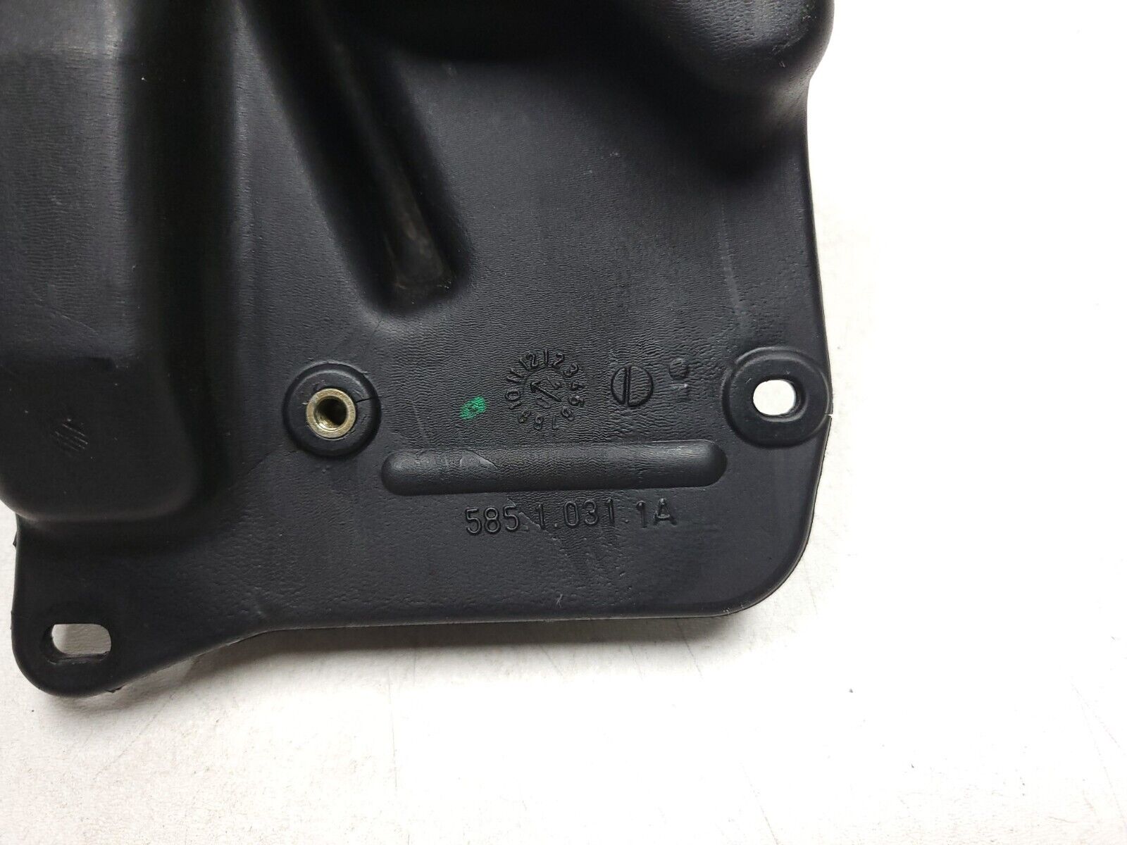 Genuine OEM Ducati Monster M600 620 Oil Breather Tank 58510311A - Perfect for Motorcycle Maintenance & Performance Upgrades