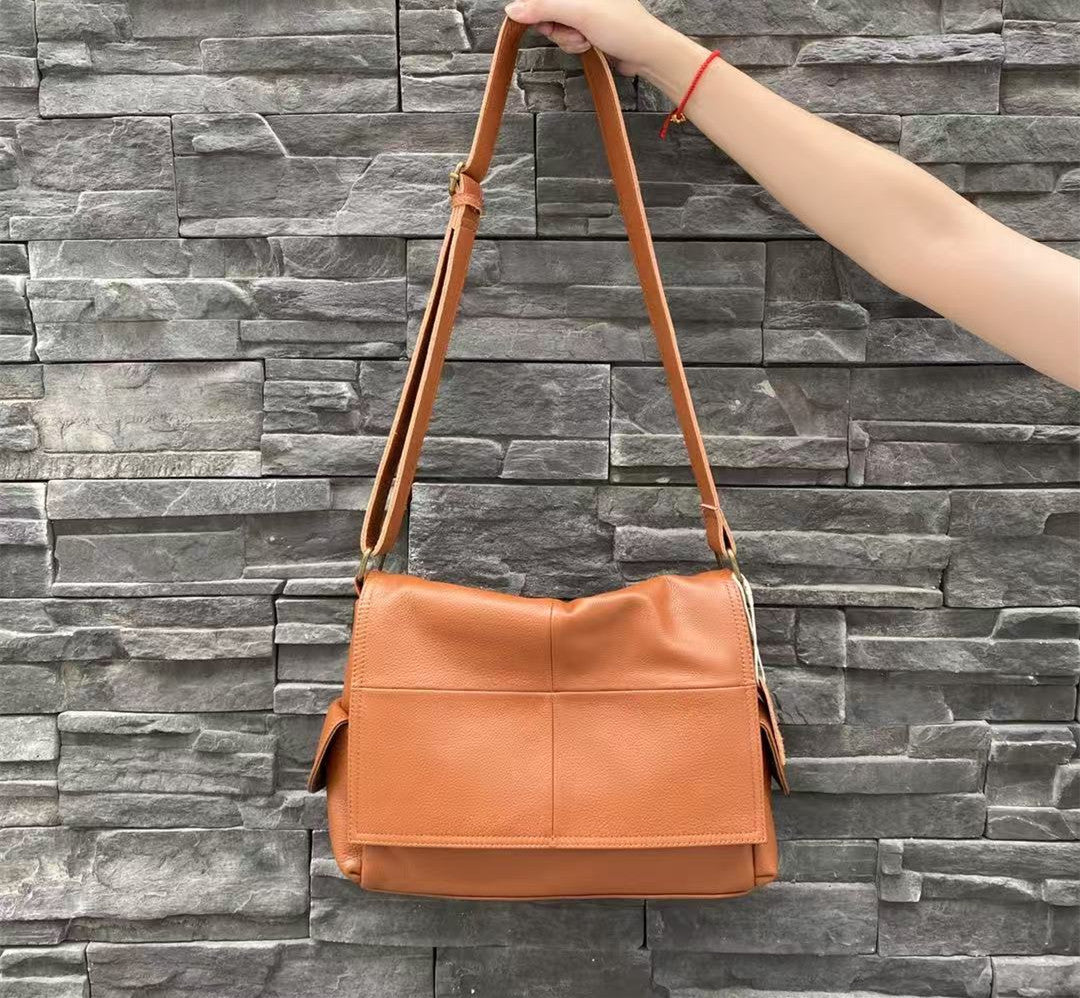 Stylish Genuine Leather Messenger Bag for Men & Women - Perfect for Work, Travel & Everyday Use
