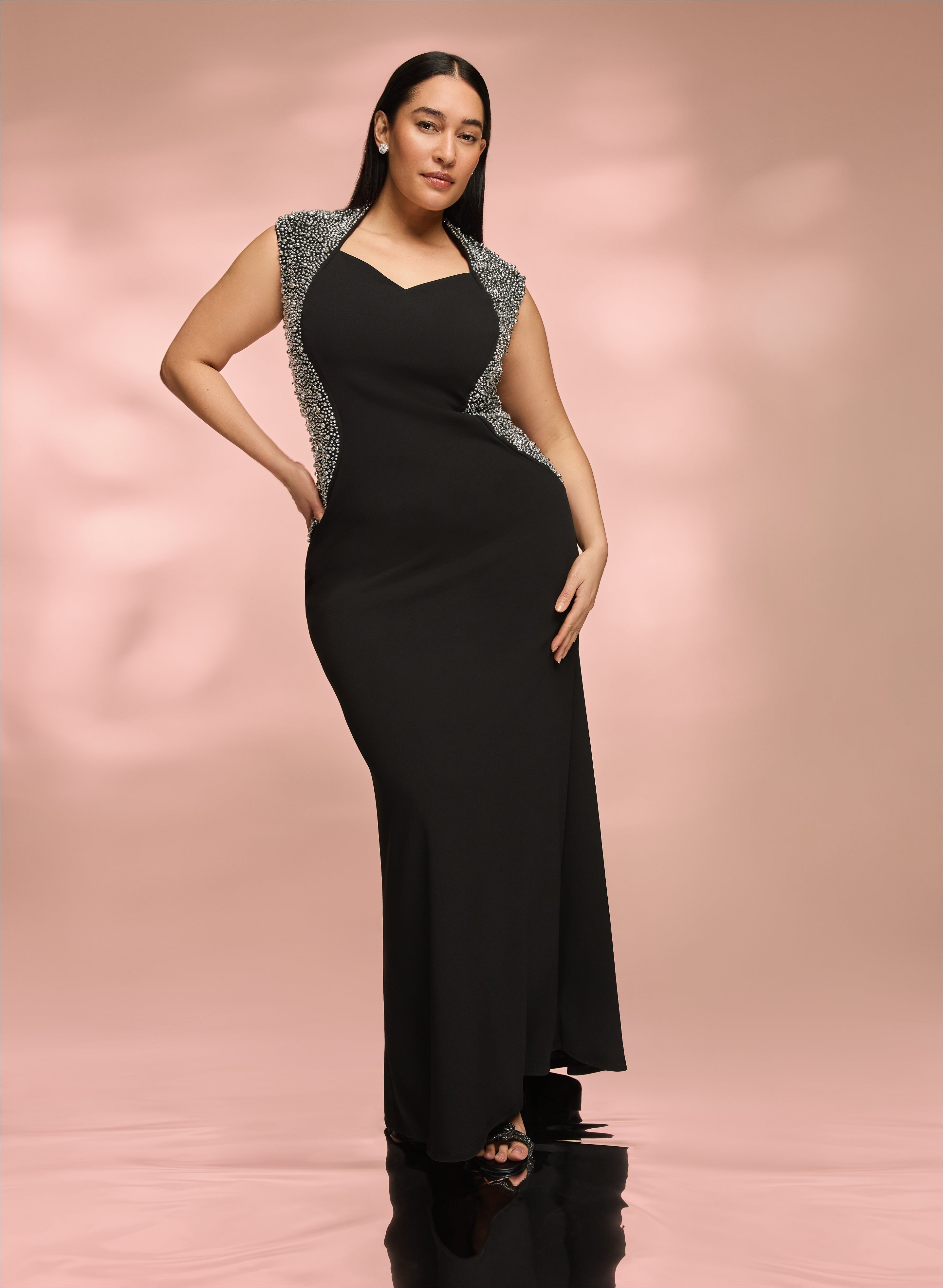 Evening Dresses 2025 Collection - Elegant Look 9 for Women's Formal Events, Parties & Special Occasions