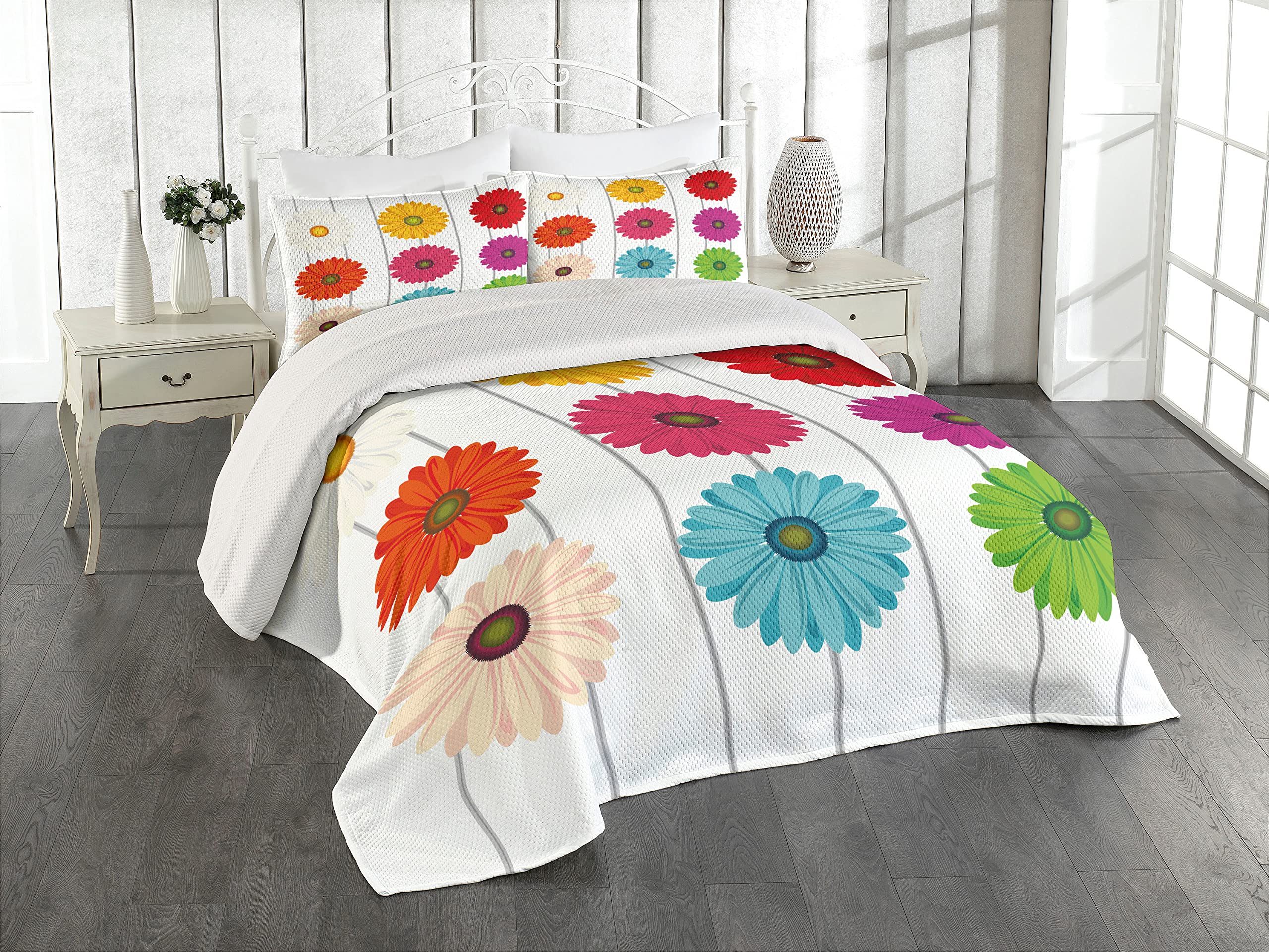**Ambesonne Gerbera 3-Piece King Size Bedding Set - Colorful Flower Petals & Vertical Stripes Print, Decorative Bedspread with 2 Pillow Shams, Multicolor - Perfect for Modern Bedroom, Guest Room, or Dorm Decor**
