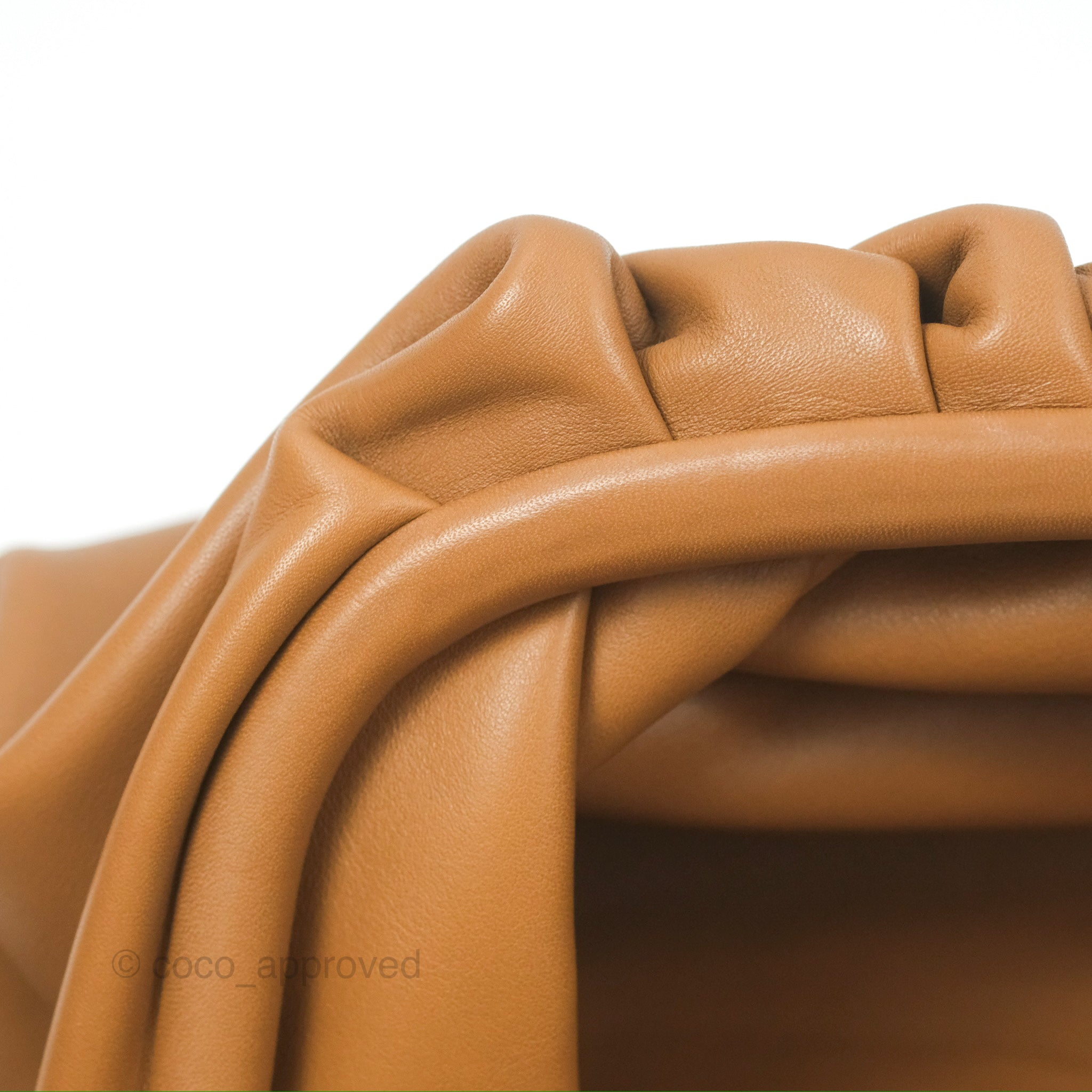 Bottega Veneta The Pouch Bag in Camel Butter Calfskin Leather - Luxury Shoulder Bag for Women, Perfect for Evening Events & Everyday Elegance