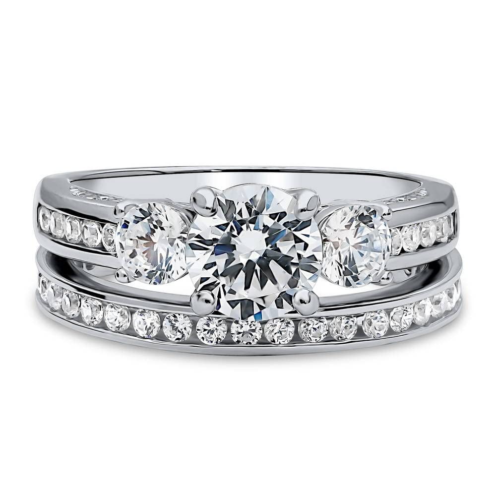 BERRICLE Sterling Silver 3-Stone Wedding & Engagement Ring Set - 1 Carat Round Cut Cubic Zirconia CZ for Women - Rhodium Plated Size 4-10 - Perfect for Proposals, Anniversaries & Special Occasions
