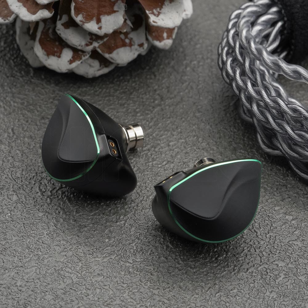 BQEYZ Winter Hybrid Dynamic Driver Earphones with 11.6mm PZT Bone Conduction - HiFi In-Ear Monitors for Audiophiles, Music Lovers & Gaming Enthusiasts - Perfect for Commuting, Workouts & Studio Recording