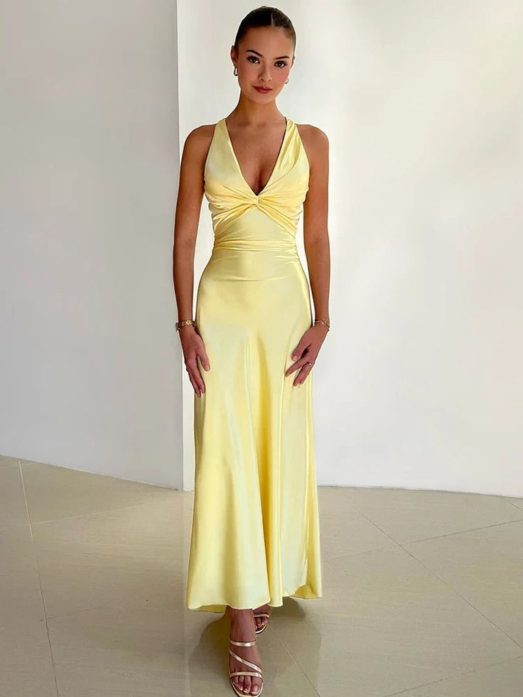Elegant Yellow V-Neck Long Prom Dress for Women - Formal Evening Gown J5814 | Perfect for Homecoming, Prom Night, and Special Occasions