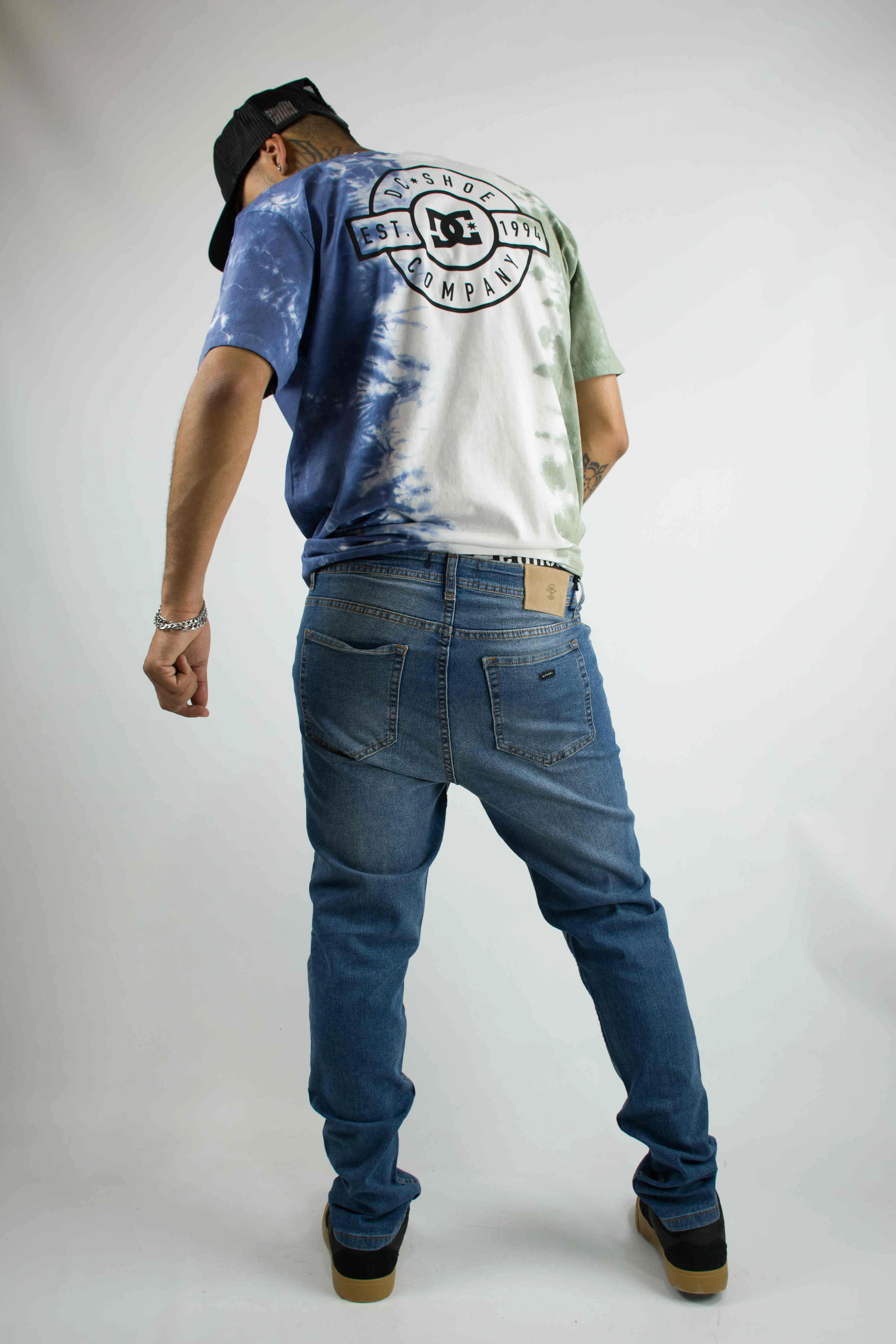 Rip Curl RC Slim Fit Mid Blue Jeans for Men - Stylish and Comfortable Denim Pants for Casual Wear, Outdoor Adventures & Everyday Fashion