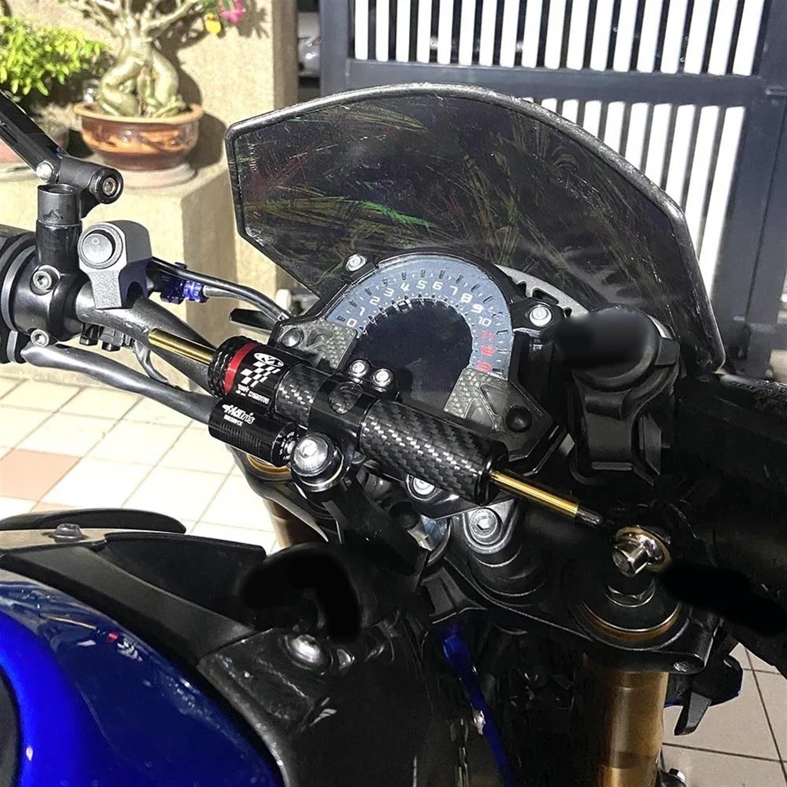 Carbon Fiber Motorcycle Steering Damper Stabilizer for Kawasaki Z900 (2017-2023) - Gold Mount Bracket Support Kit | Improves Handling & Reduces Vibration for Street & Track Riding