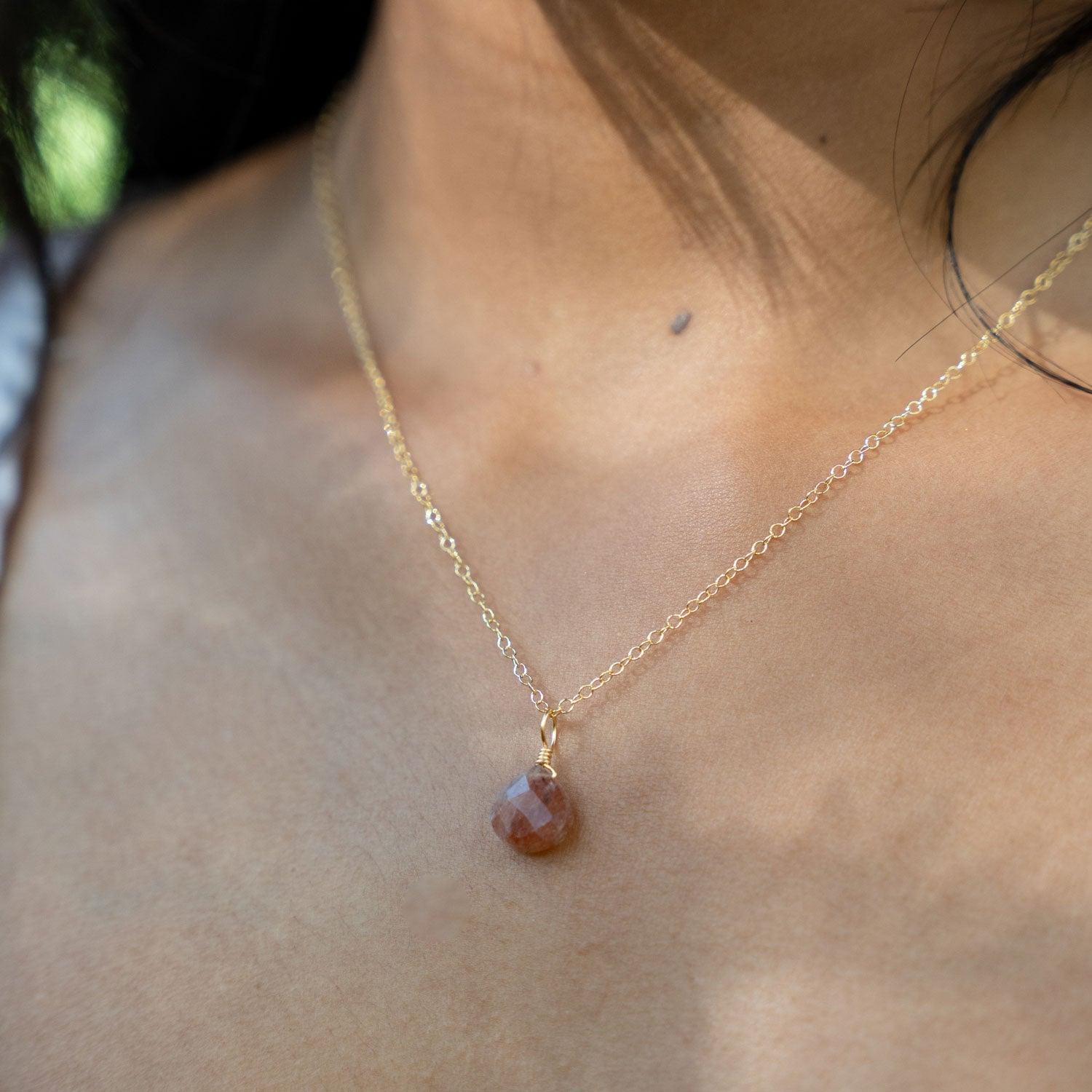 Sunstone Teardrop Crystal Pendant Necklace – Natural Gemstone Jewelry for Women, Healing Crystal Gift for Spiritual Protection & Positive Energy | Perfect for Meditation, Yoga & Everyday Wear