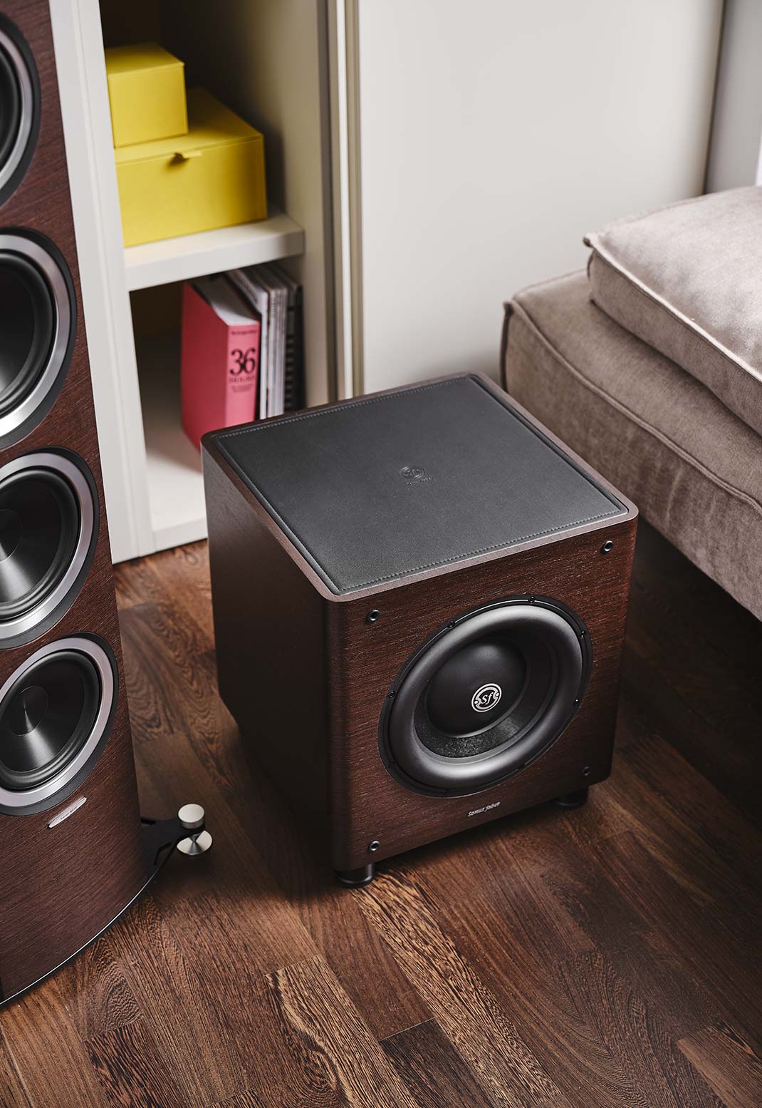 Sonus Faber Gravis I/II High-Performance Subwoofer - Premium Bass for Home Theater & Music Systems - Perfect for Audiophiles & Movie Enthusiasts