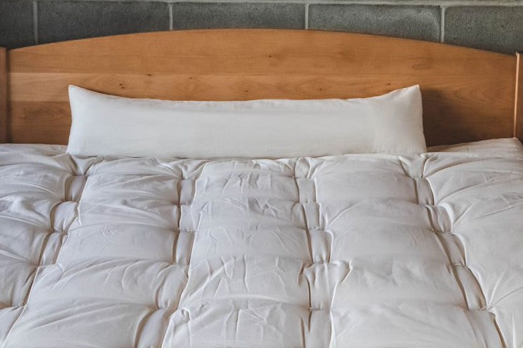 Organic Body Pillow for Adults - Hypoallergenic & Breathable Support Pillow for Side Sleepers, Pregnancy, Back Pain Relief - Perfect for Bed, Sofa & Travel Use