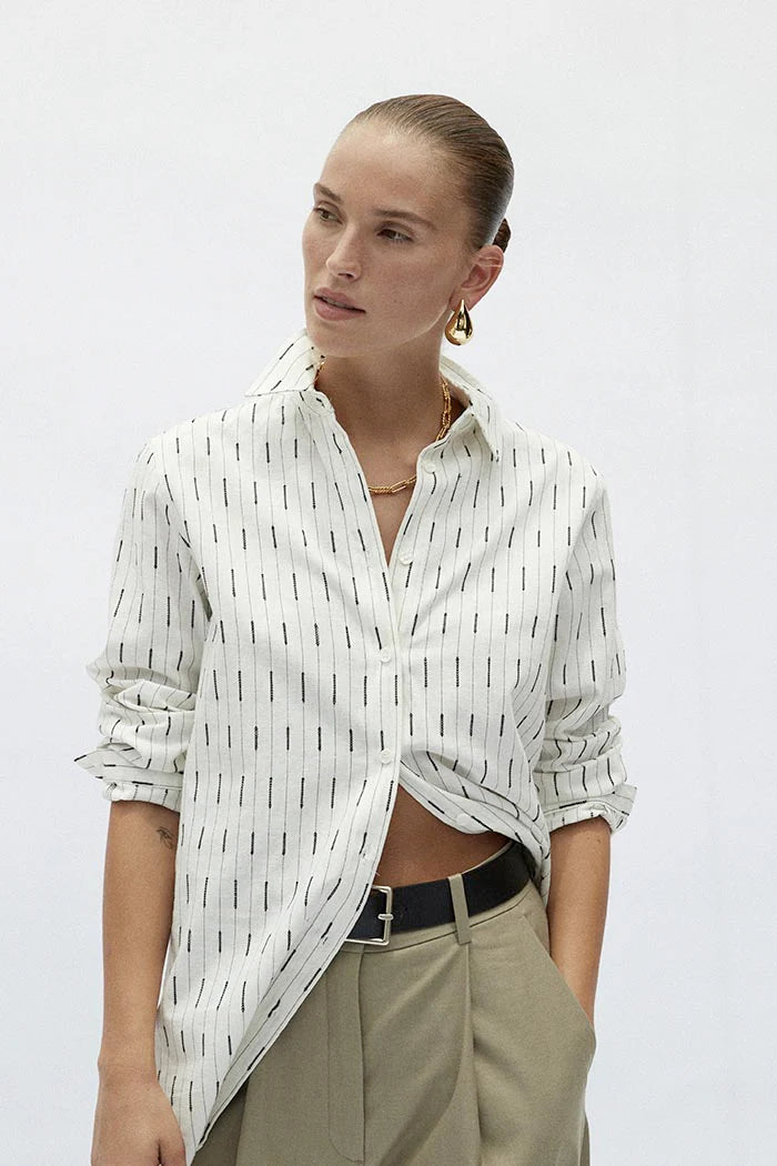 Premium White Atlas Shirt for Men - Comfortable Casual Button Down Shirt - Perfect for Office, Business Meetings & Smart Casual Outfits