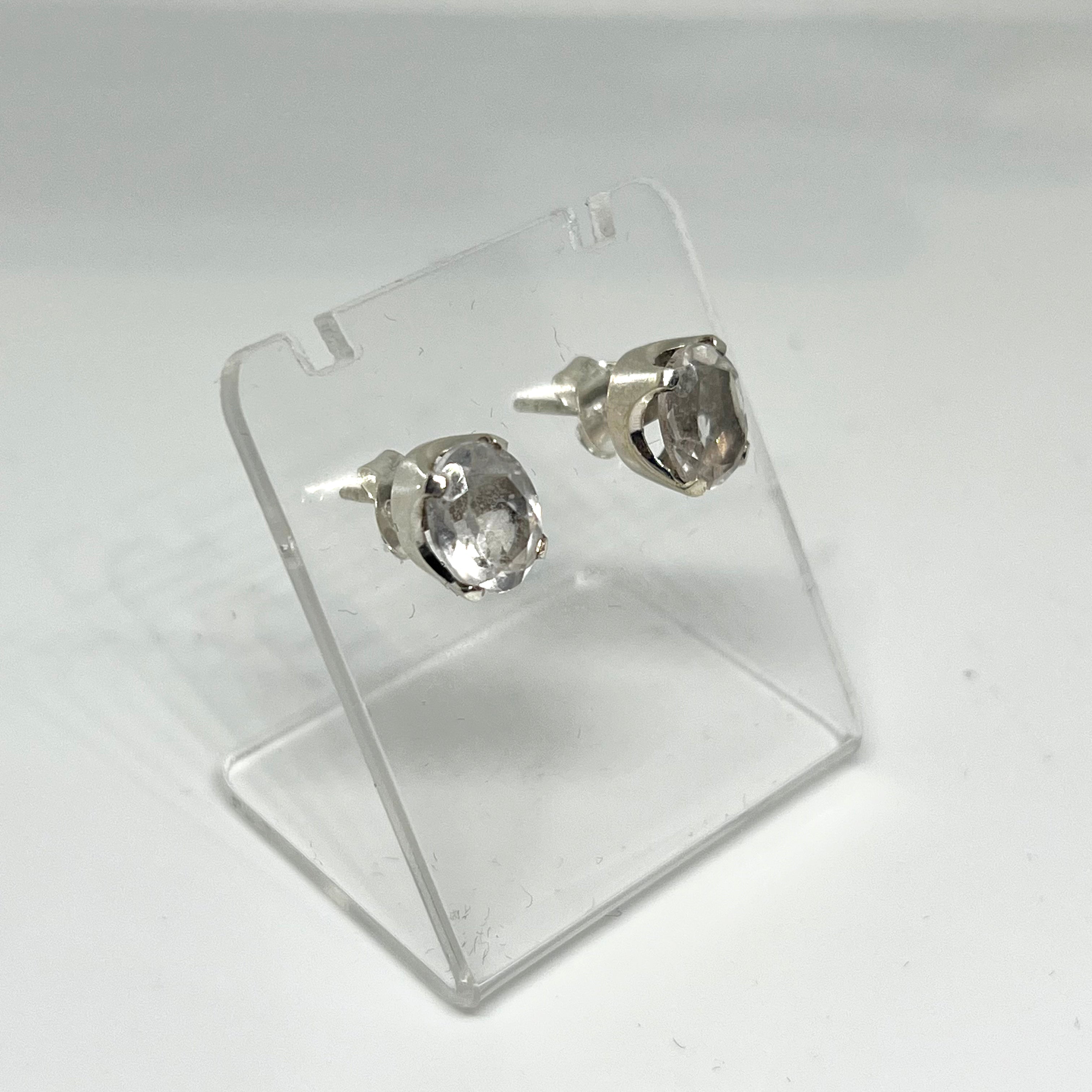 Clear Quartz Oval Faceted Gemstone 4 Claw Set Stud Earrings PSE013 - Elegant Jewelry for Women, Perfect for Parties, Weddings & Everyday Wear