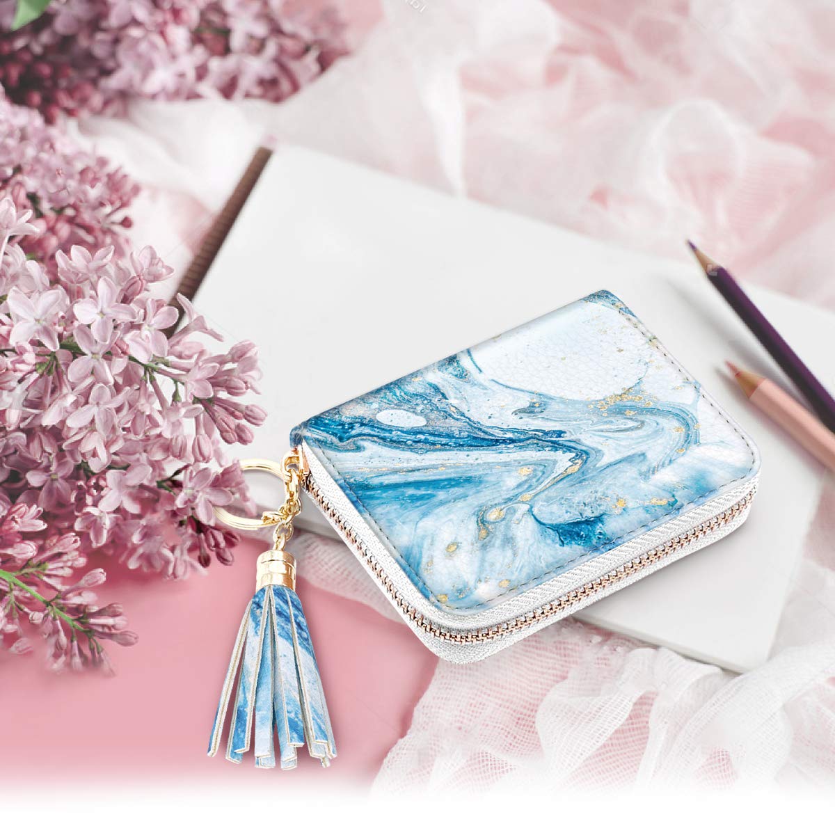 RFID Blocking Glitter Credit Card Holder for Women - Slim Small Wallet with Multiple Card Slots - Perfect for Everyday Use, Travel & Shopping