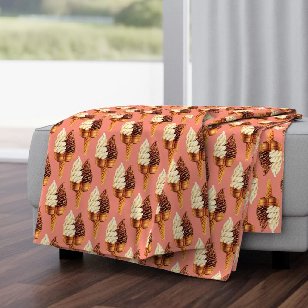Soft Plush Minky Throw Blanket 50x70 Inches - Vintage Ice Cream Cone Pink Retro Print Cozy Blanket for Bed, Couch & Gift | Summer Decor, Home Accessories