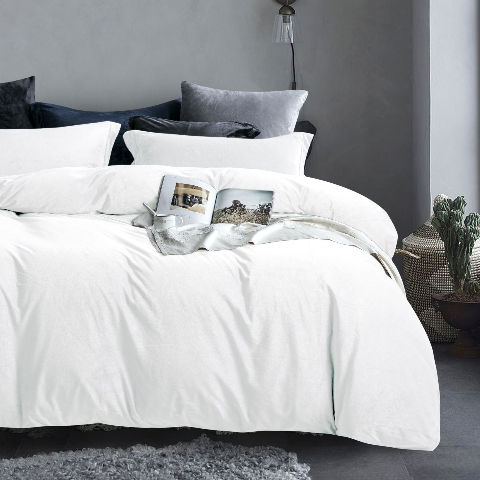 NTBAY 3-Piece Luxury Velvet Flannel Duvet Cover Set - King Size, Soft & Warm Bedding for Winter - Perfect for Master Bedroom, Guest Room & Cozy Home Decor
