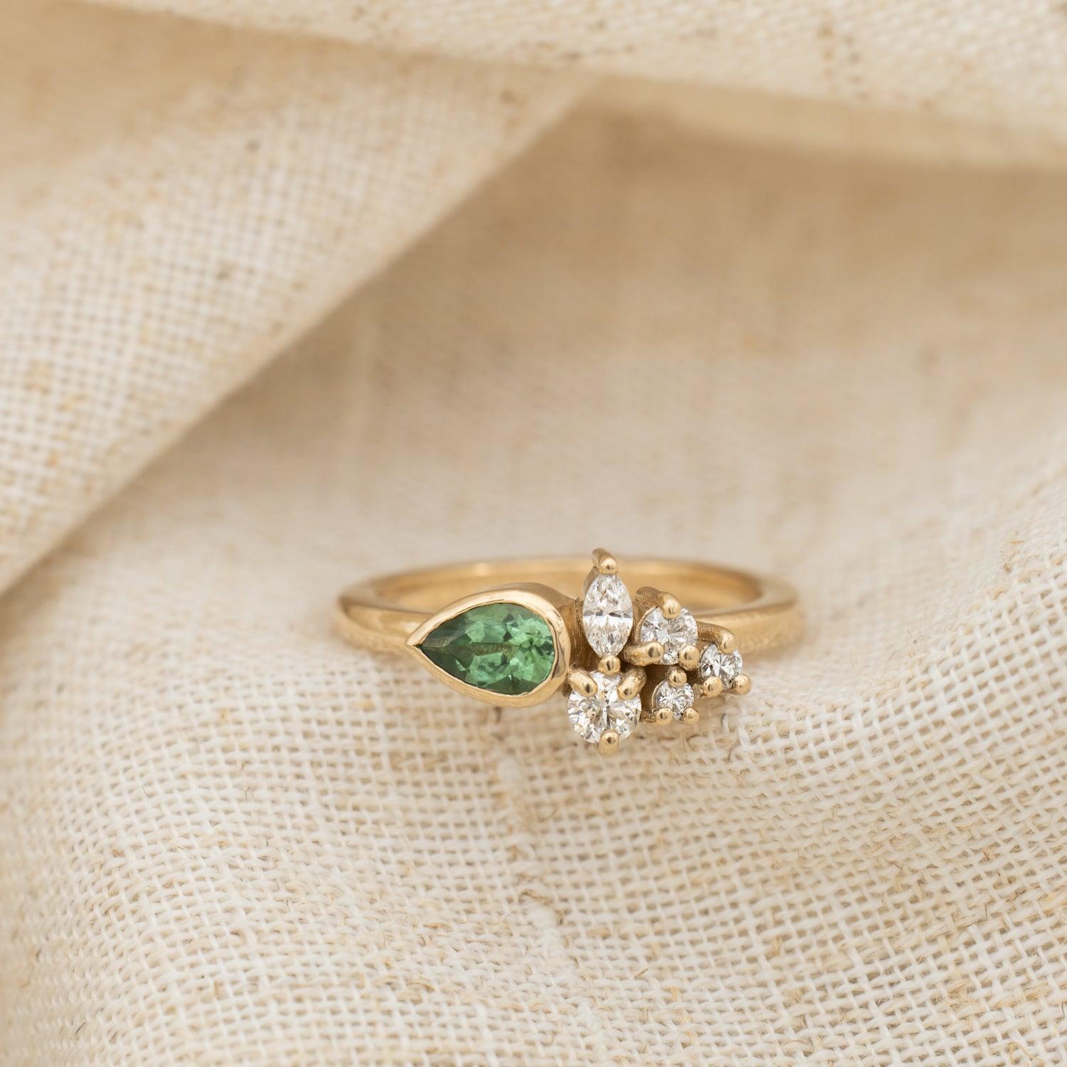 Fiona Green Tourmaline Ring for Women – Elegant Gemstone Jewelry for Engagement, Wedding & Everyday Wear | Perfect Gift for Her