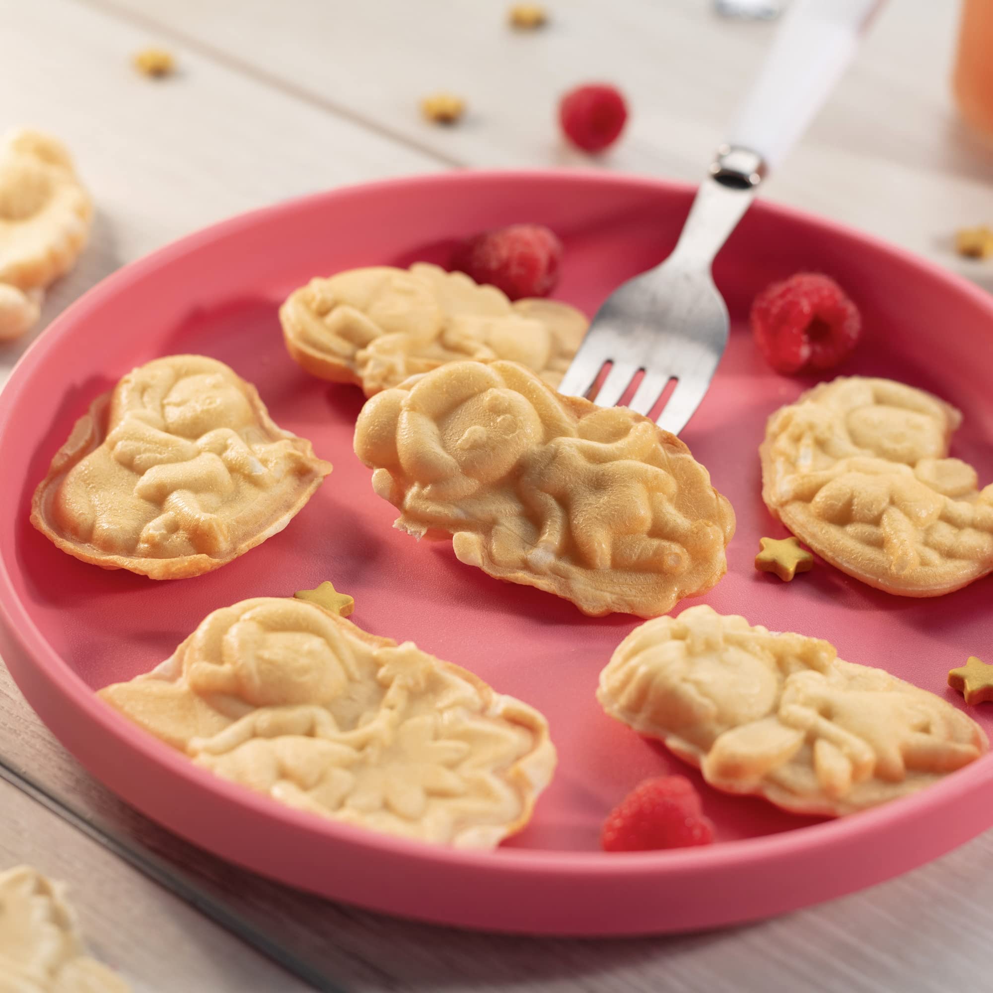 Fairy Friends Mini Waffle Maker - Electric Non-Stick Waffle Iron for Kids & Adults - Makes 7 Magical Fairy-Shaped Waffles & Pancakes Fast - Perfect for Breakfast, Parties & Princess-Themed Gifts
