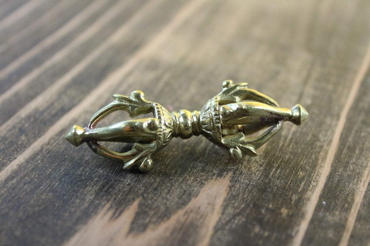 2 Inch Dorje - Tibetan Buddhist Ritual Vajra Scepter for Meditation, Yoga & Spiritual Practice - Handcrafted Brass Sacred Symbol for Home Altar & Blessing Ceremonies