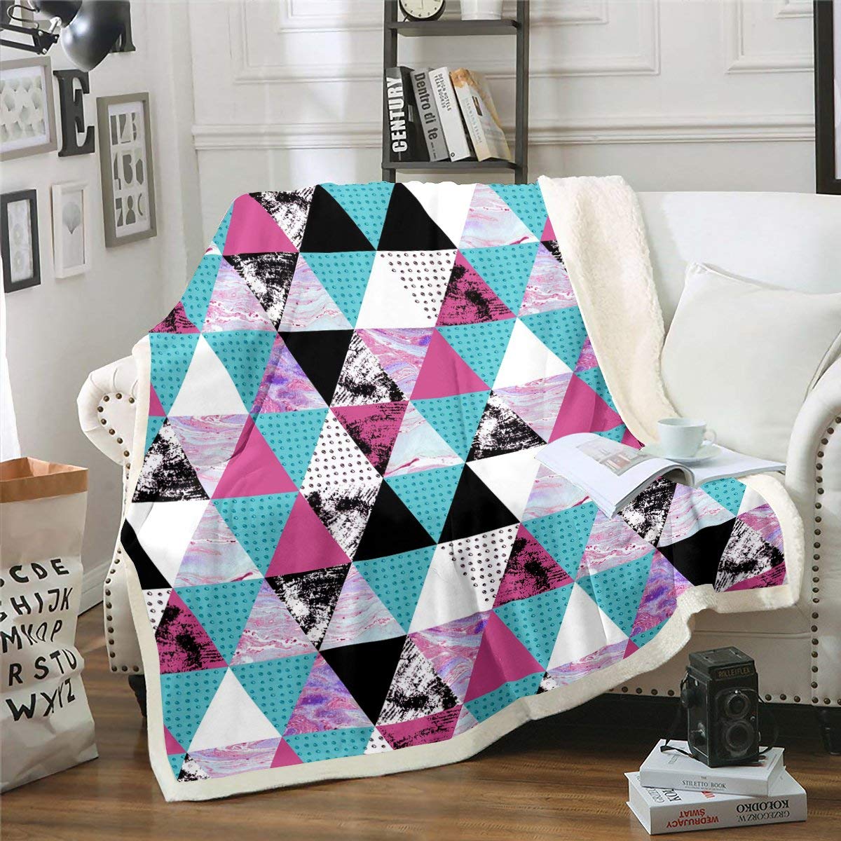 Geometric Triangle Sherpa Fleece Throw Blanket for Kids - Soft Plush Fuzzy Blanket for Boys & Girls - Modern Abstract Decor for Sofa, Bed, Couch - Twin Size 60x80 Inches - Perfect for Cozy Nights, Movie Time & Nursery Decor