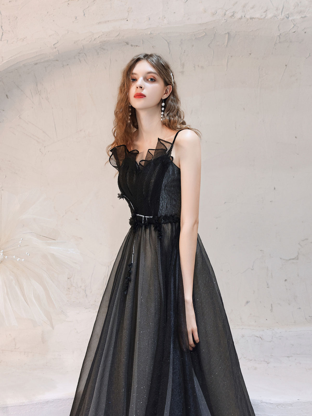 Elegant Black Tulle Lace Long Prom Dress - Formal Evening Gown for Homecoming, Ball, Wedding & Special Occasions