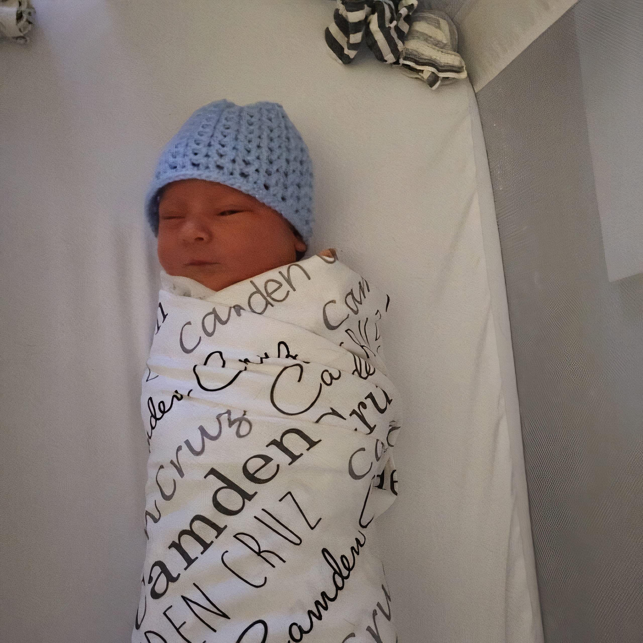 Personalized Baby Blankets with Name - Custom Embroidered Newborn Blanket for Boys & Girls - Soft & Cute Baby Name Blanket - Perfect for Nursery, Christening, Photography & Gifts