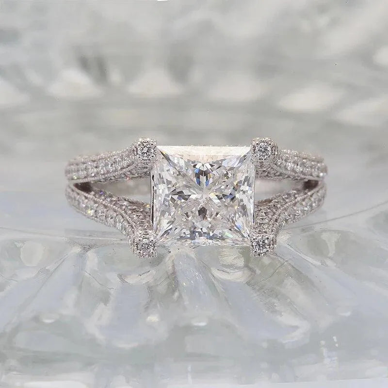 2.6ct VS1 E Color Princess Cut Lab Grown Diamond Engagement Ring - 18K Gold Luxury Women's Wedding Ring, Promise Gift for Anniversaries & Proposals