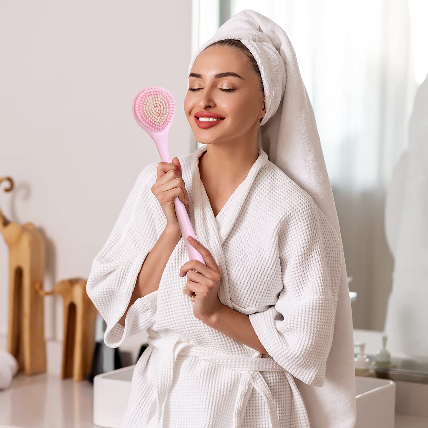 BEDELITE Long Handle Back Brush - Soft Exfoliating Shower Brush for Men & Women, Pink - Perfect for Deep Cleaning & Skin Care