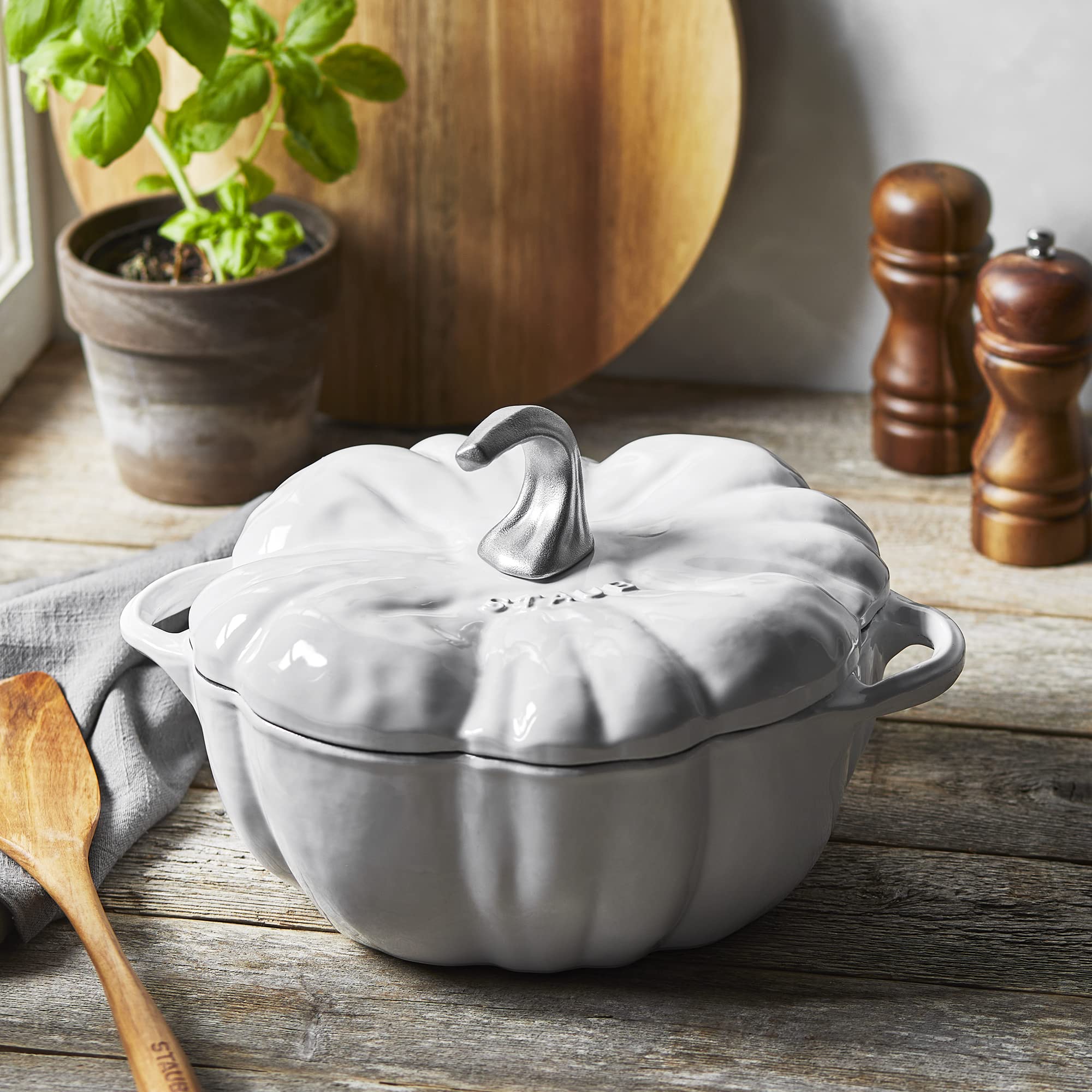 STAUB 3.5-Quart Cast Iron Dutch Oven Pumpkin Cocotte with Stainless Steel Knob - French-Made Enameled Cookware for Soups, Stews & Baking - Perfect for Family Dinners & Holiday Cooking (White)