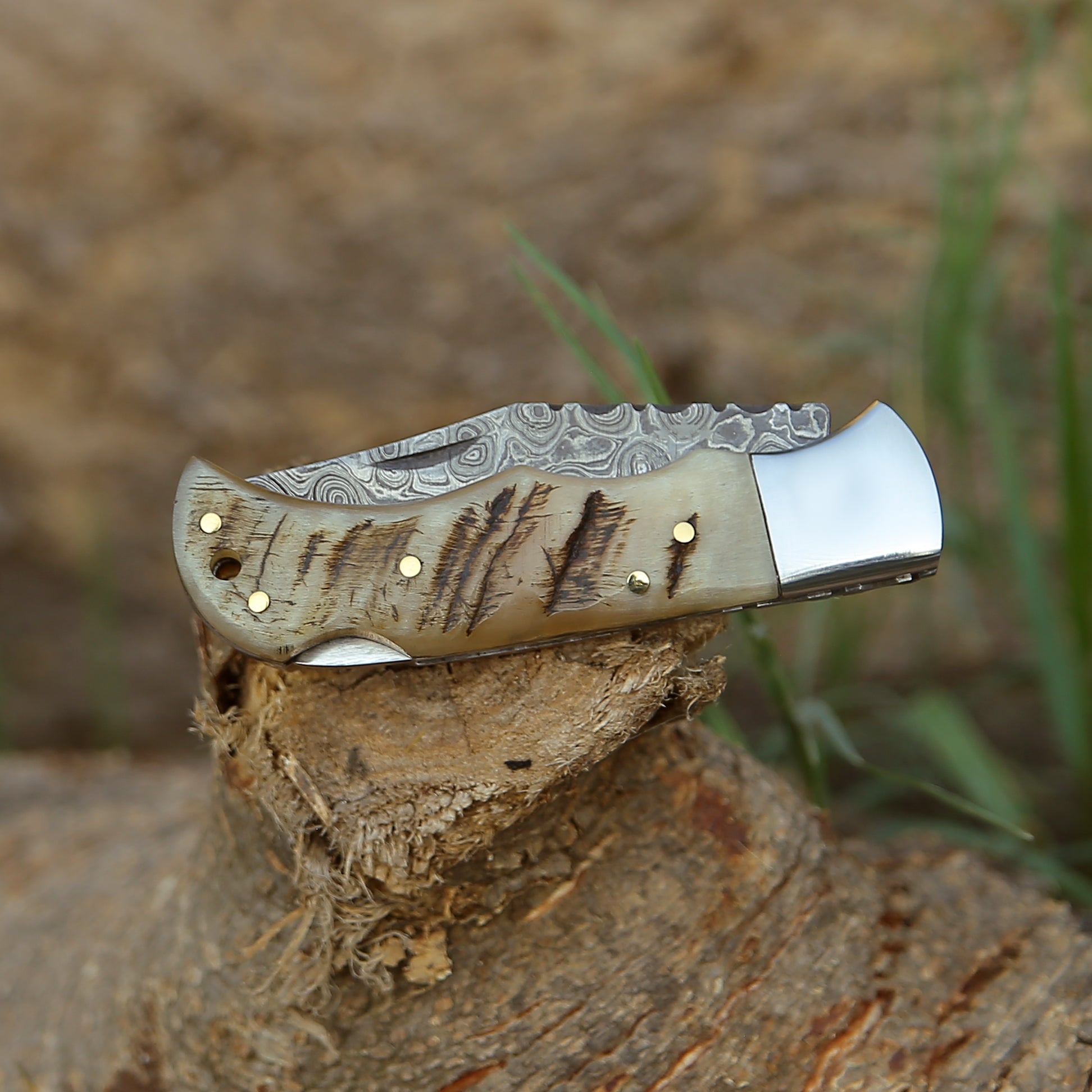Premium Damascus Steel Pocket Knife with Exotic Ram Horn Handle & Leather Sheath - Perfect for Camping, Hunting, and Outdoor Adventures