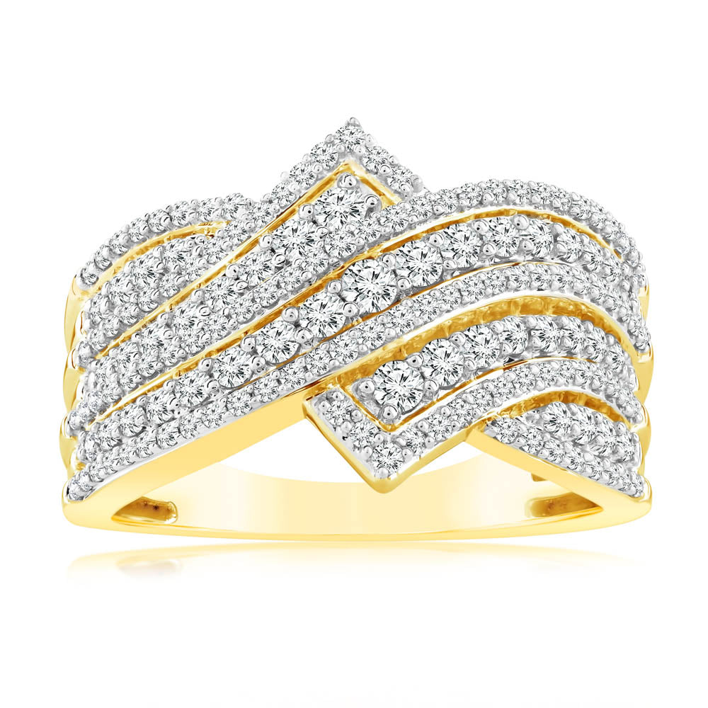 0.95 Carat Cluster Diamond Ring in 14K Yellow Gold - Elegant Wedding Band & Anniversary Gift for Women - Perfect for Special Occasions & Evening Events