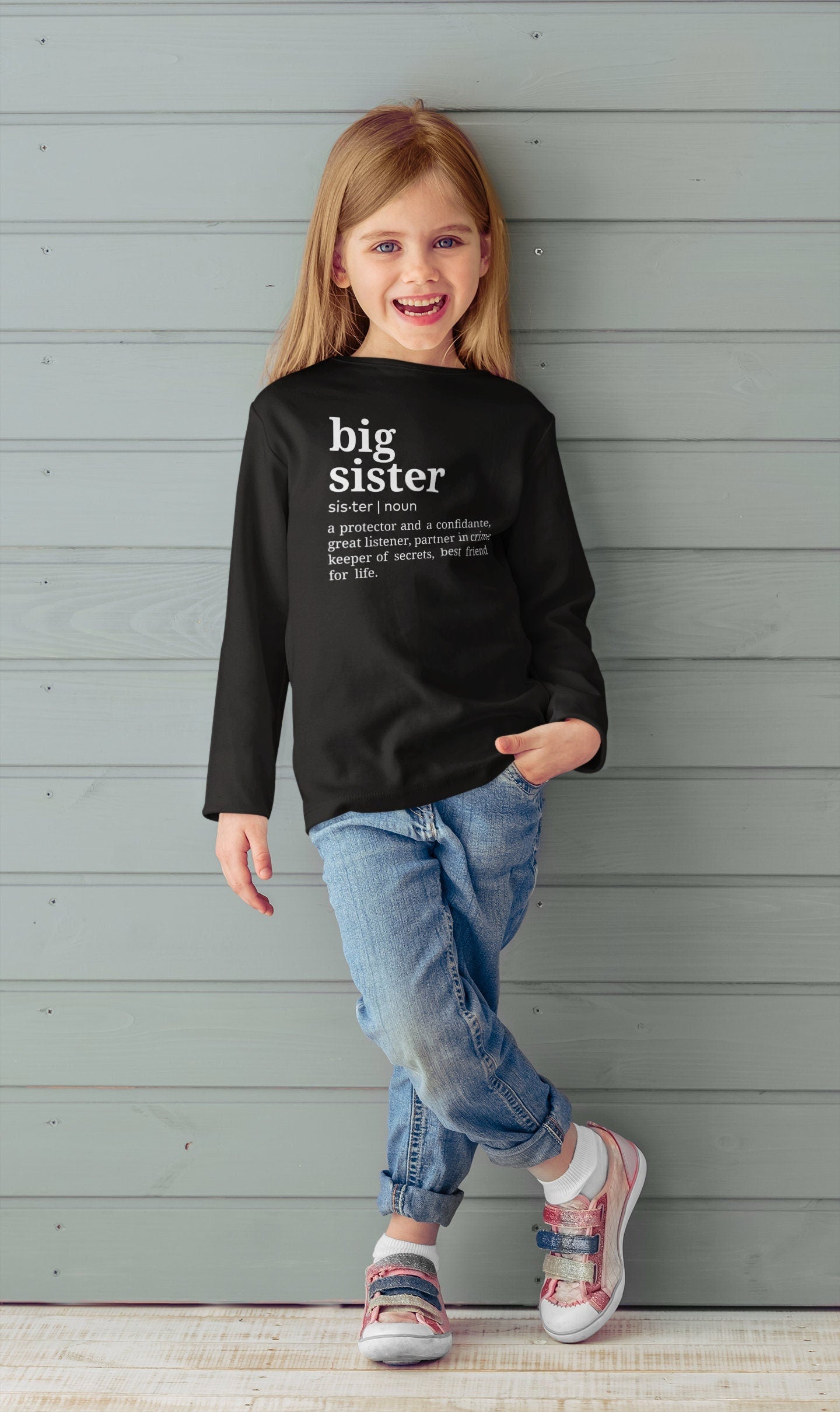 Big Sister T-Shirt - Comfortable & Stylish Sibling Gift for Women & Girls - Perfect for Family Reunions, Birthdays & Sister Bonding