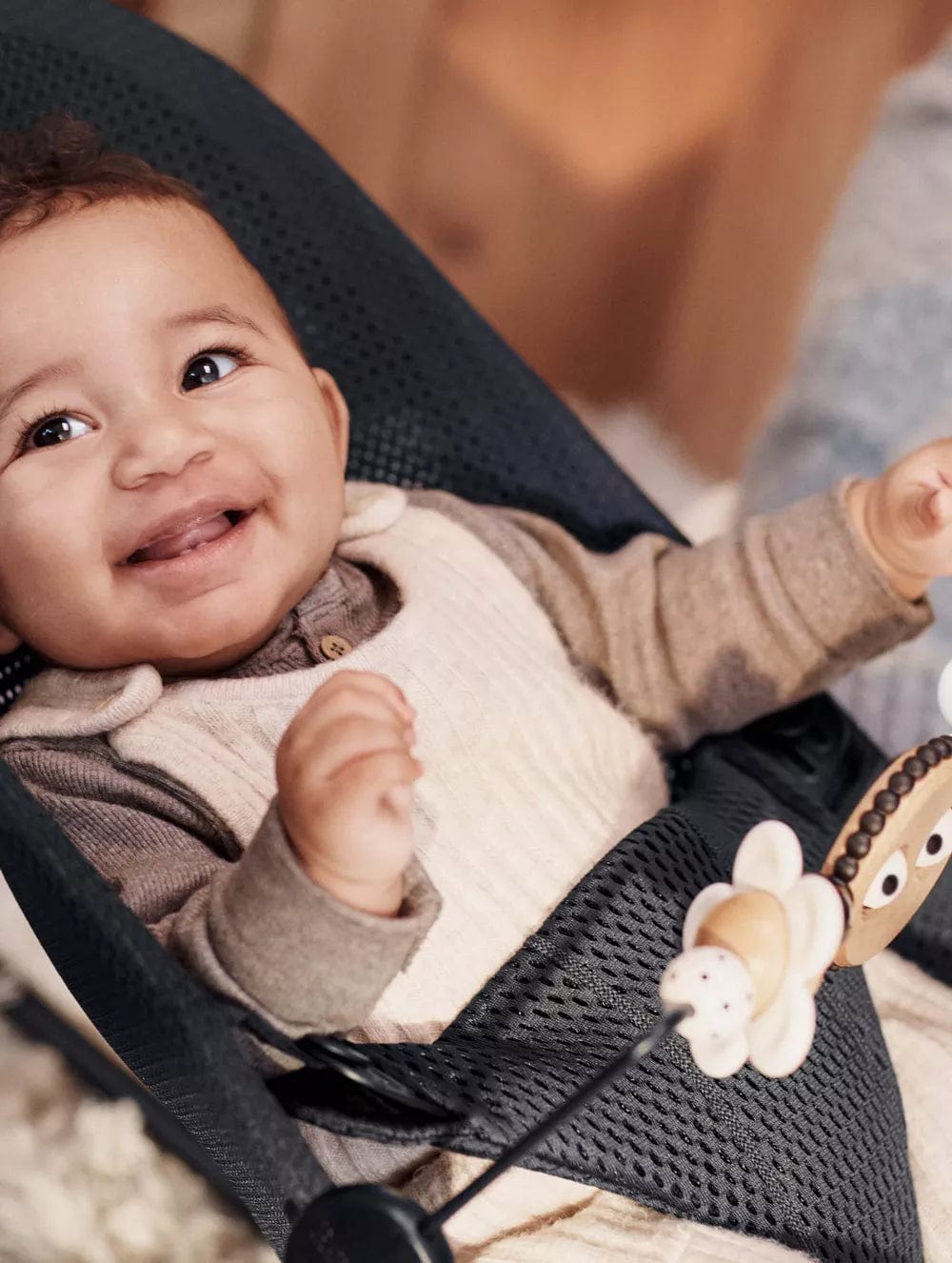 BabyBjorn Baby Bouncer with Toy Bar - Soft & Ergonomic Infant Seat for Newborns to Toddlers - Perfect for Playtime, Feeding & Relaxing at Home or On-the-Go