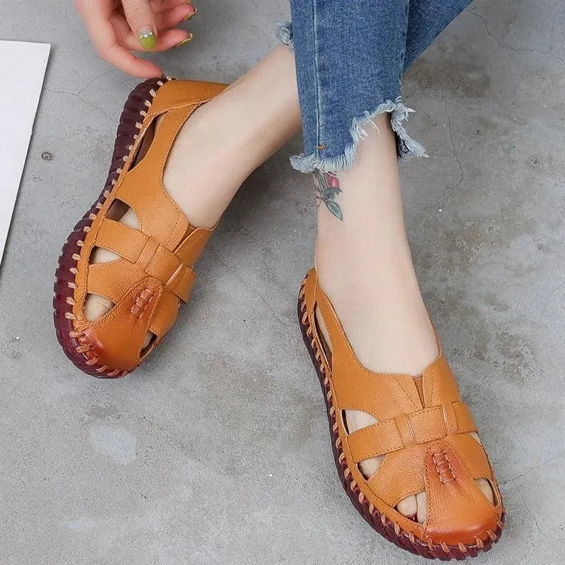 Comfortable Stitched Leather Flat Sandals for Women - Perfect for Summer, Beach, and Casual Outings