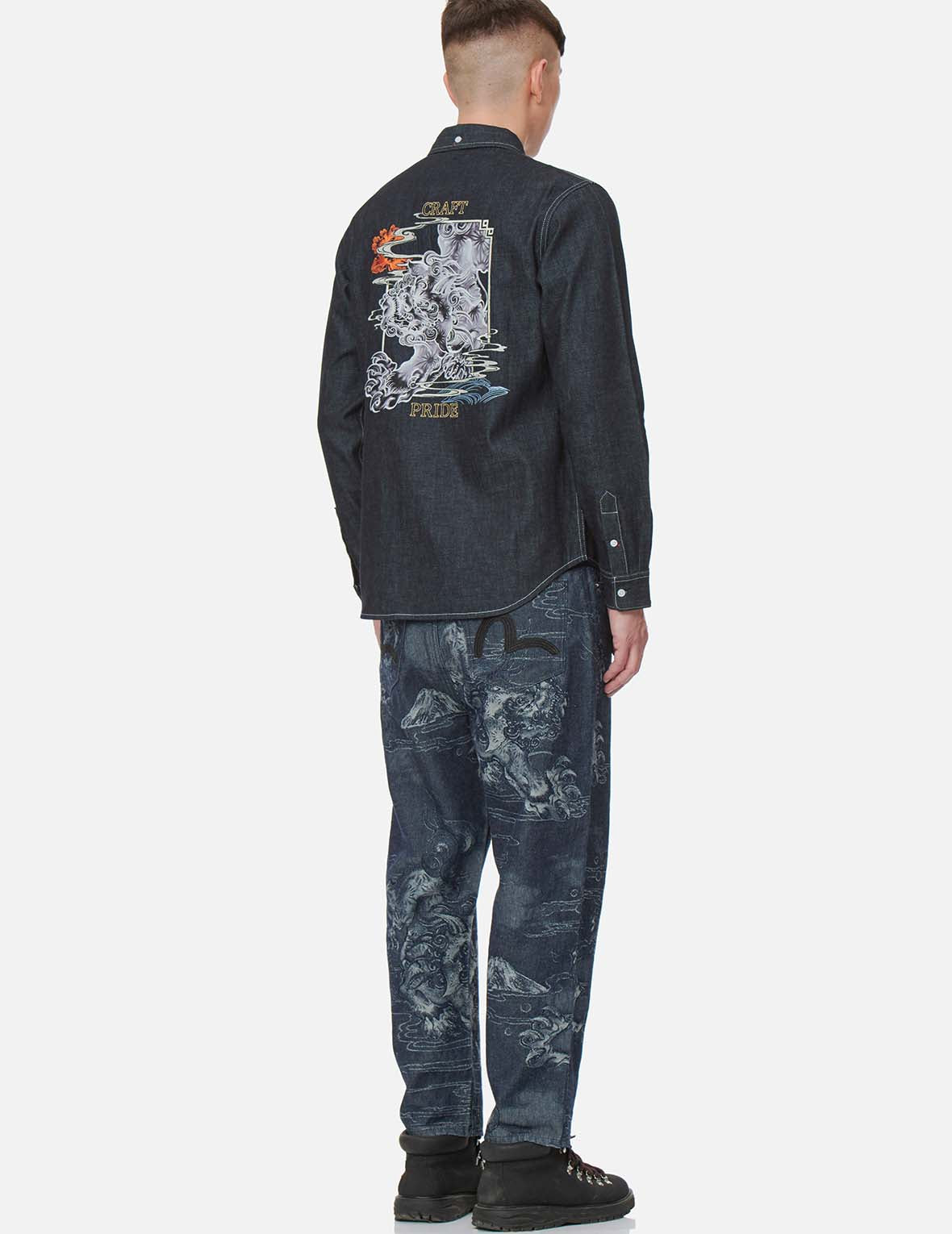 Stylish Komainu Framed Graphic Print Denim Shirt for Men & Women | Vintage Japanese Inspired Fashion | Perfect for Casual Wear, Street Style & Anime Conventions