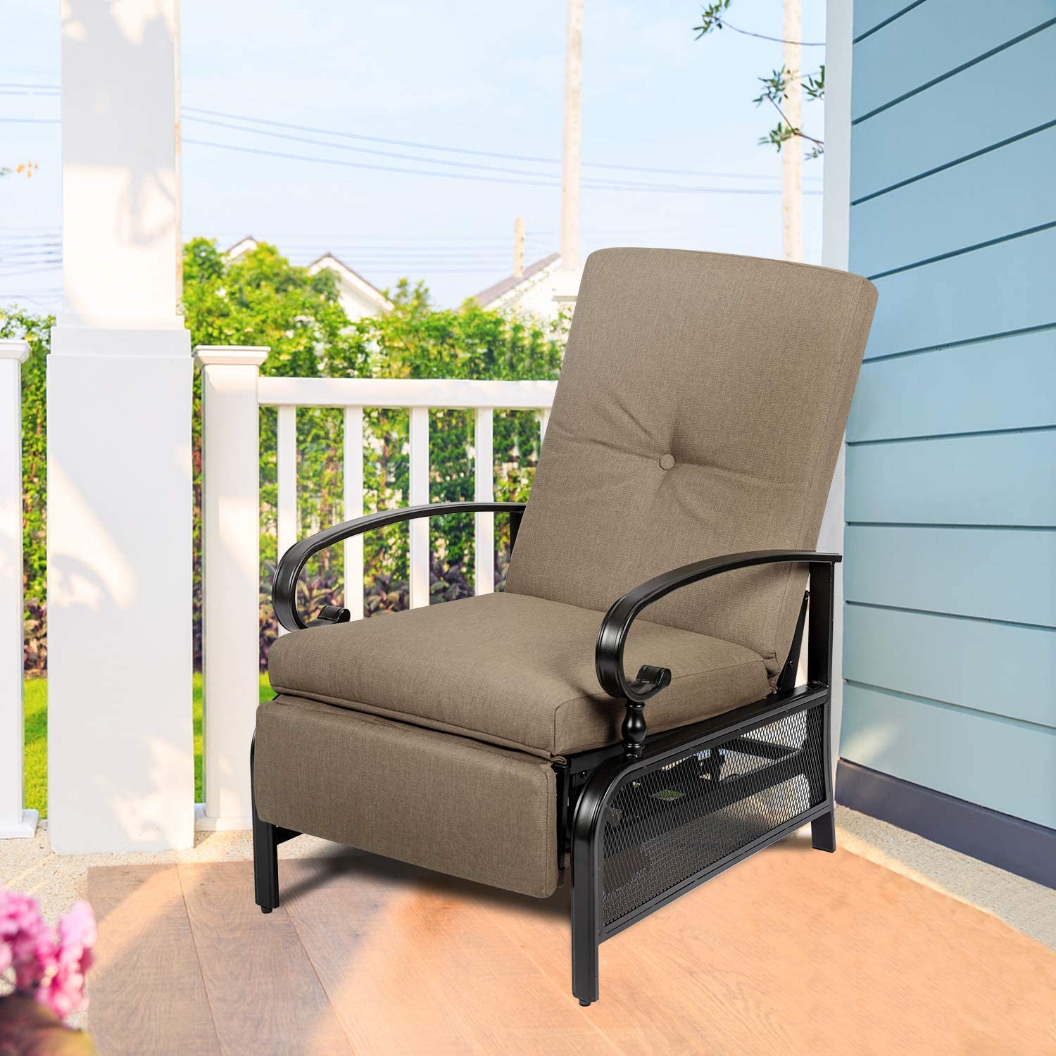 Betterland Outdoor Lounge Chair Set of 2 - Heavy Duty Metal Adjustable Patio Recliners with Extendable Frame & Removable Thickened Cushions, Beige - Perfect for Poolside, Backyard, Garden Relaxation and Sunbathing