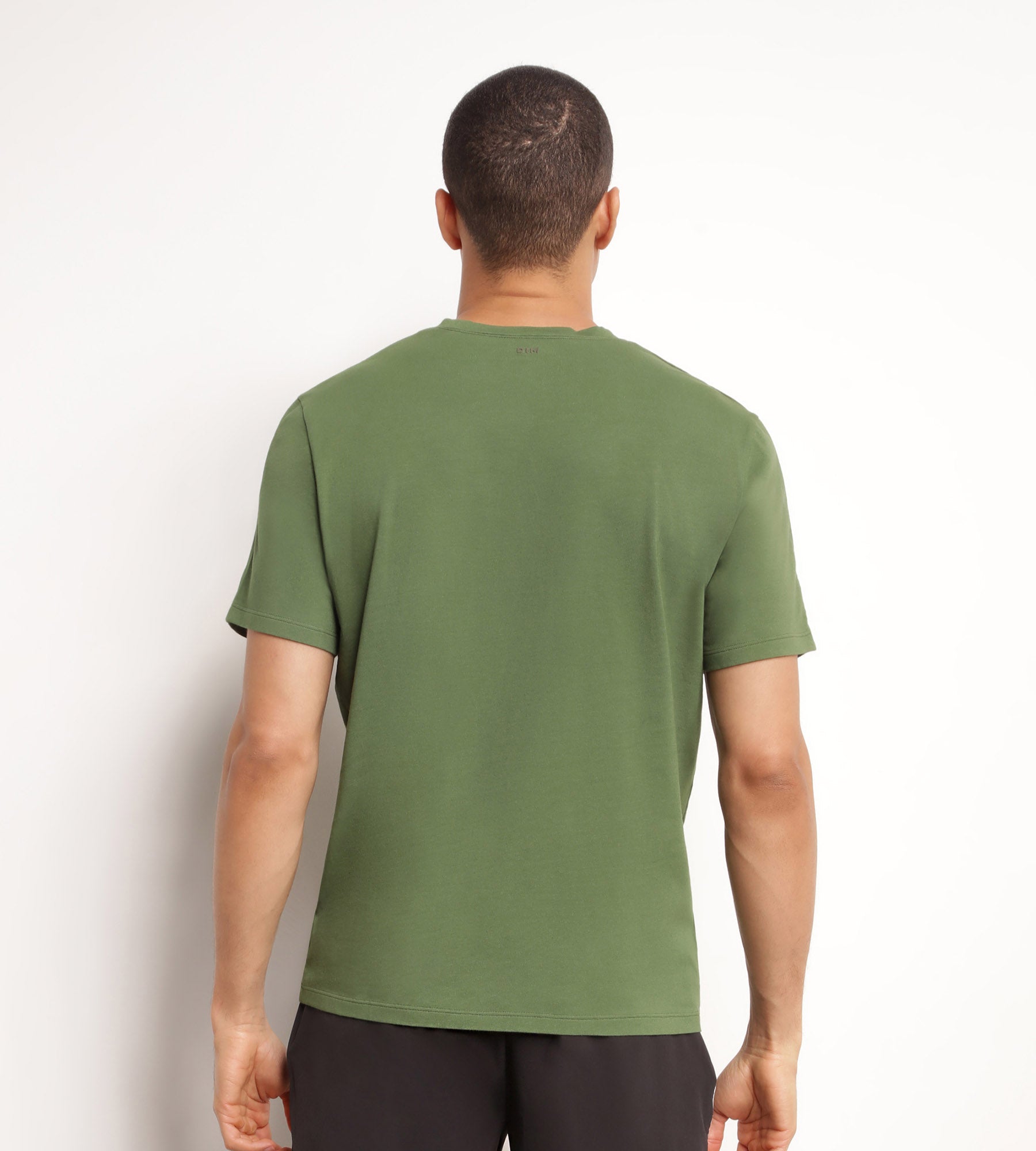 Men's Thermoregulating Sport T-Shirt - Moisture Wicking Jersey Fabric in Khaki - Perfect for Gym, Running & Outdoor Activities - DIM MOVE Brand