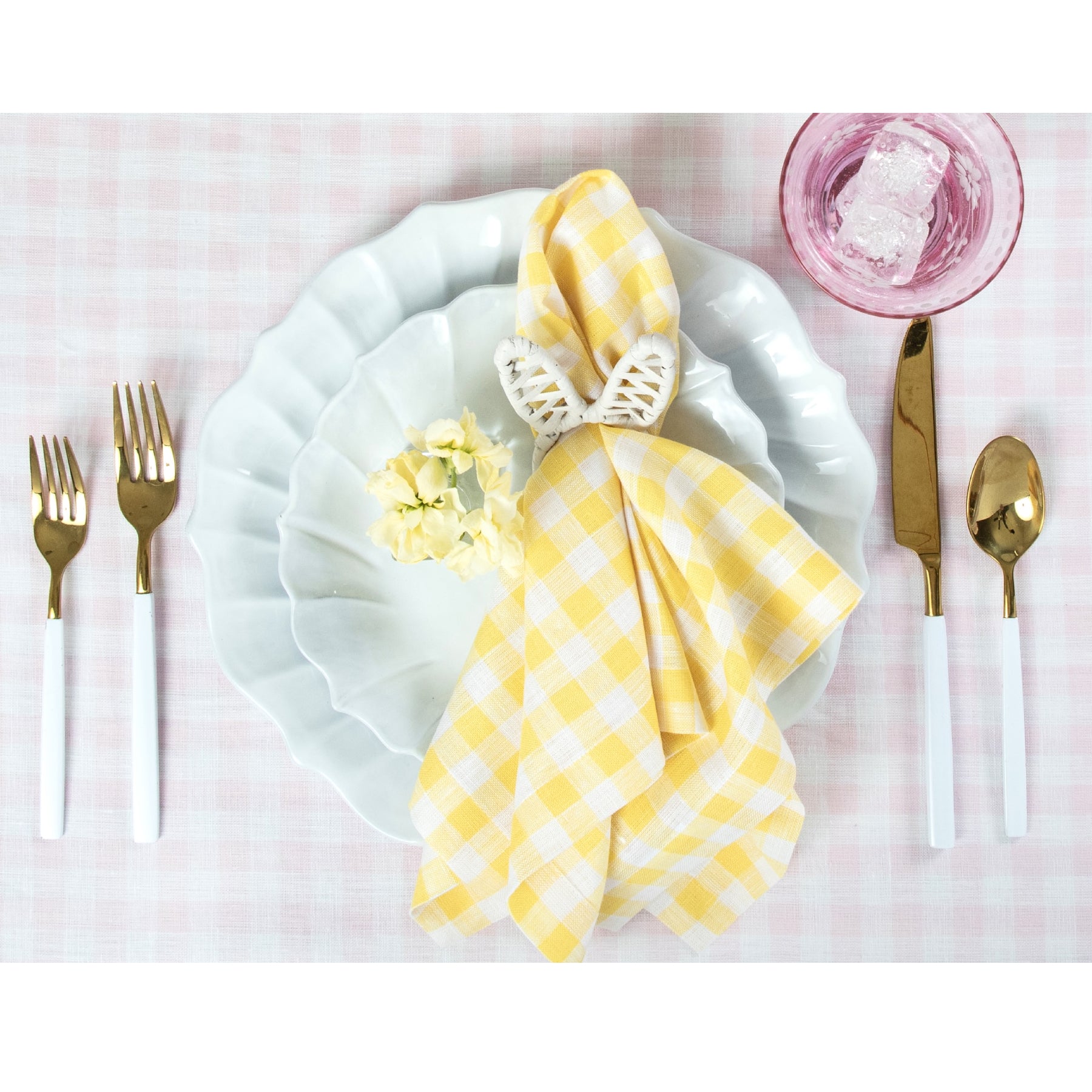 Premium Gingham Checkered Napkins Set of 4 - 100% Cotton Kitchen & Dining Cloth for Parties, Picnics, and Everyday Use
