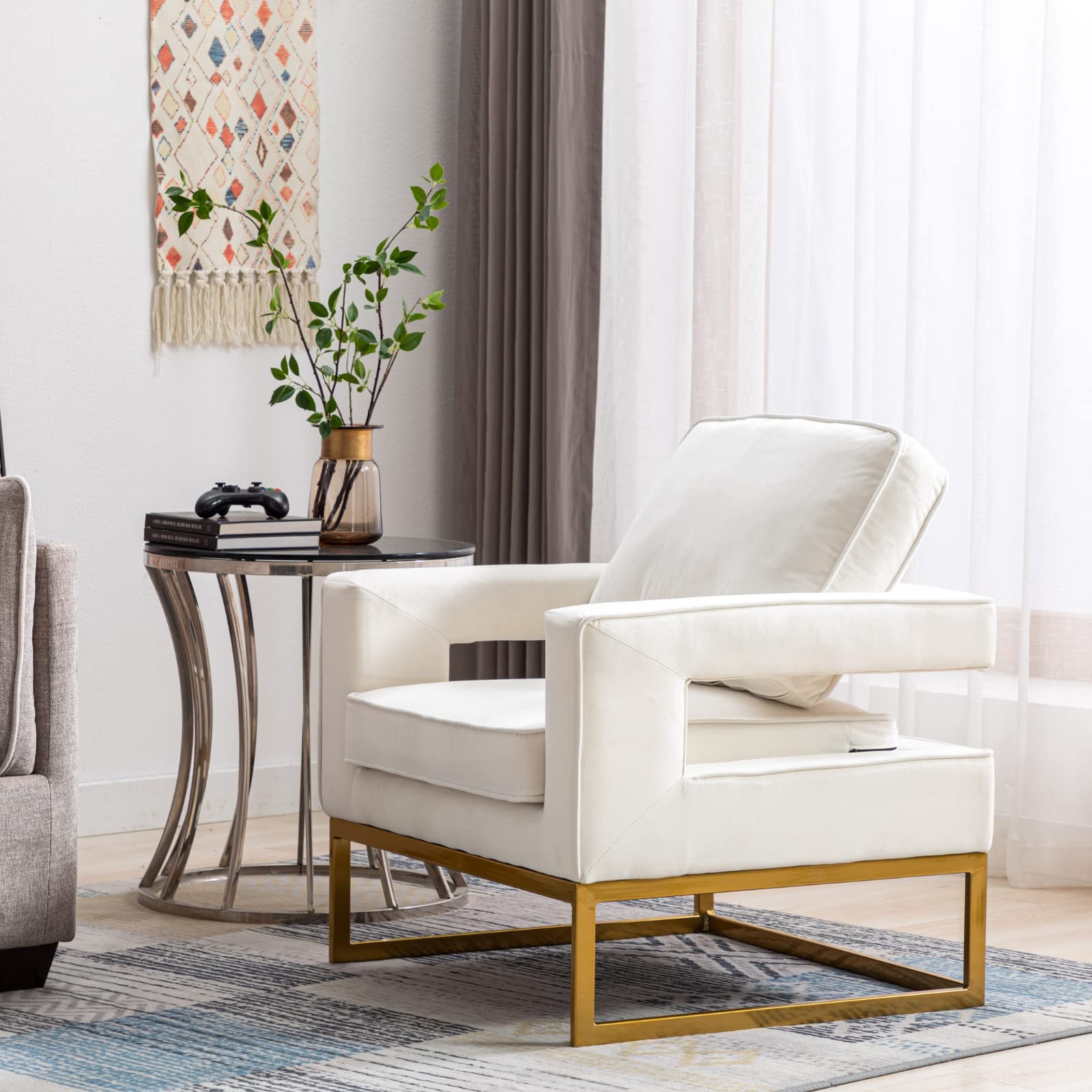 HEAH-YO Modern Velvet Accent Chair with Golden Metal Legs - Upholstered Armrest Living Room Chair, Small Comfy Side Chair for Bedroom in White - Perfect for Home Decor, Lounge Seating & Guest Room Furniture
