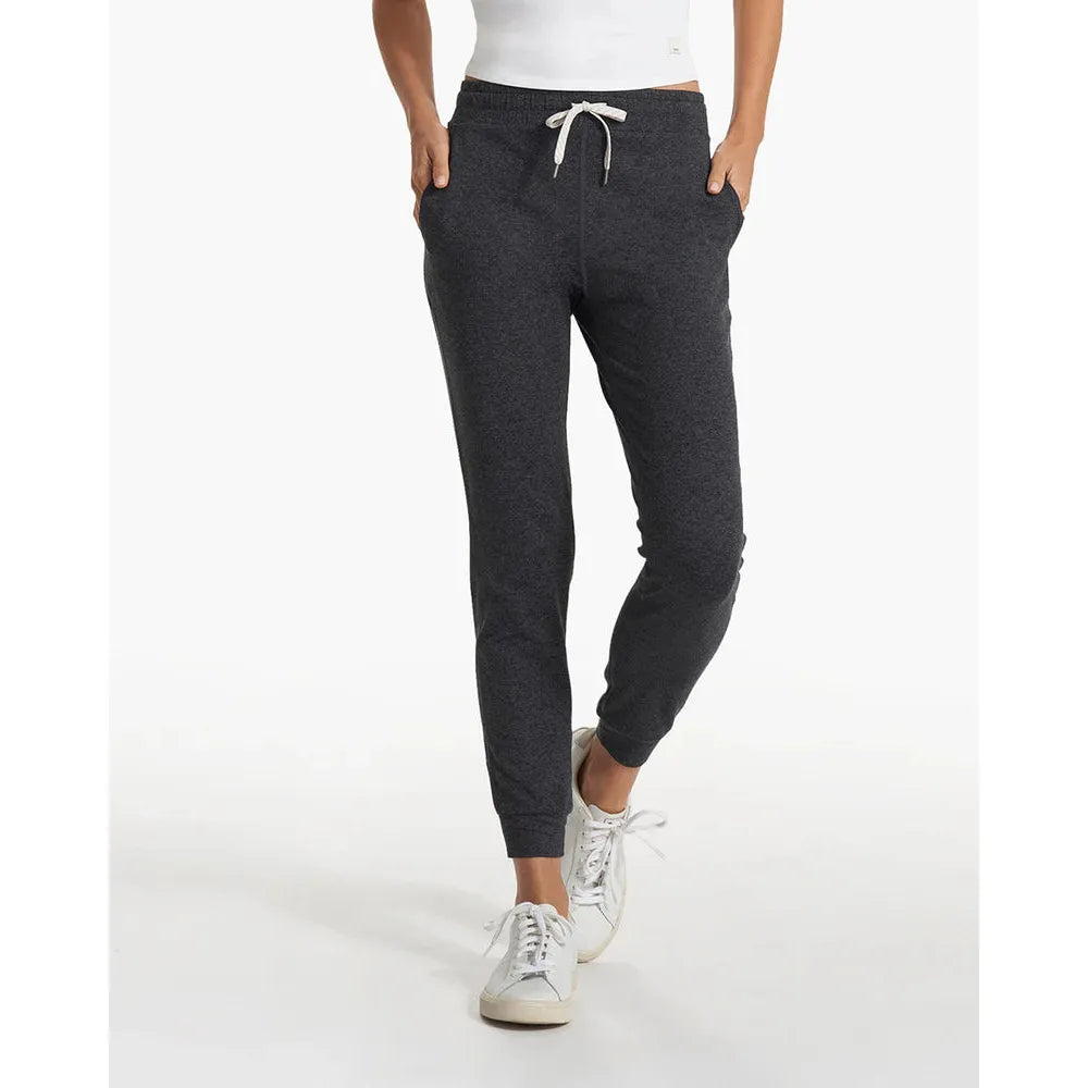 Vuori Women's Performance Jogger Pants - Charcoal Heather - High-Waisted Athletic Lounge Pants for Yoga, Running & Everyday Comfort