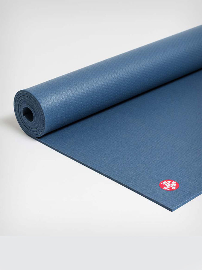Premium Manduka PRO Yoga Mat 6mm - Extra Thick Non-Slip Eco-Friendly Exercise Mat for Hot Yoga, Pilates & Home Workouts - Ideal for Professional Yogis & Fitness Enthusiasts