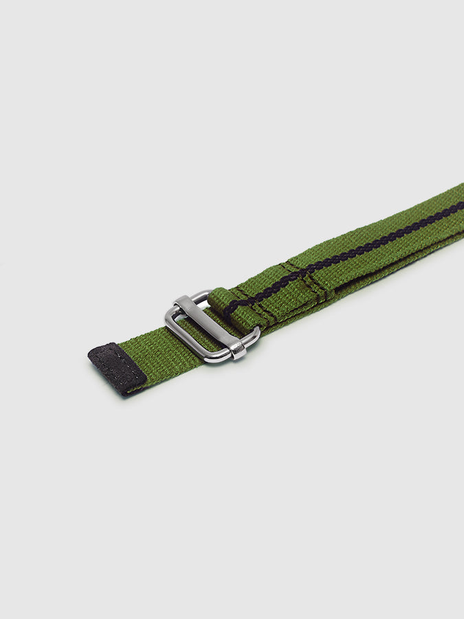 1 Inch Yoga Strap for Stretching & Flexibility - Durable Cotton Yoga Belt with Metal D-Ring - Perfect for Yoga, Pilates, Physical Therapy & Home Workouts