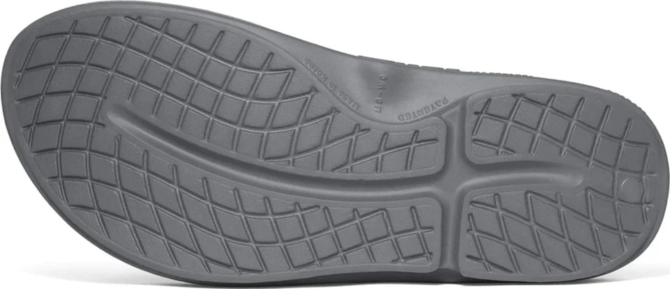 OOFOS Unisex Original Recovery Sandals - Slate | Comfortable & Supportive Footwear for Post-Workout, Walking & Everyday Wear