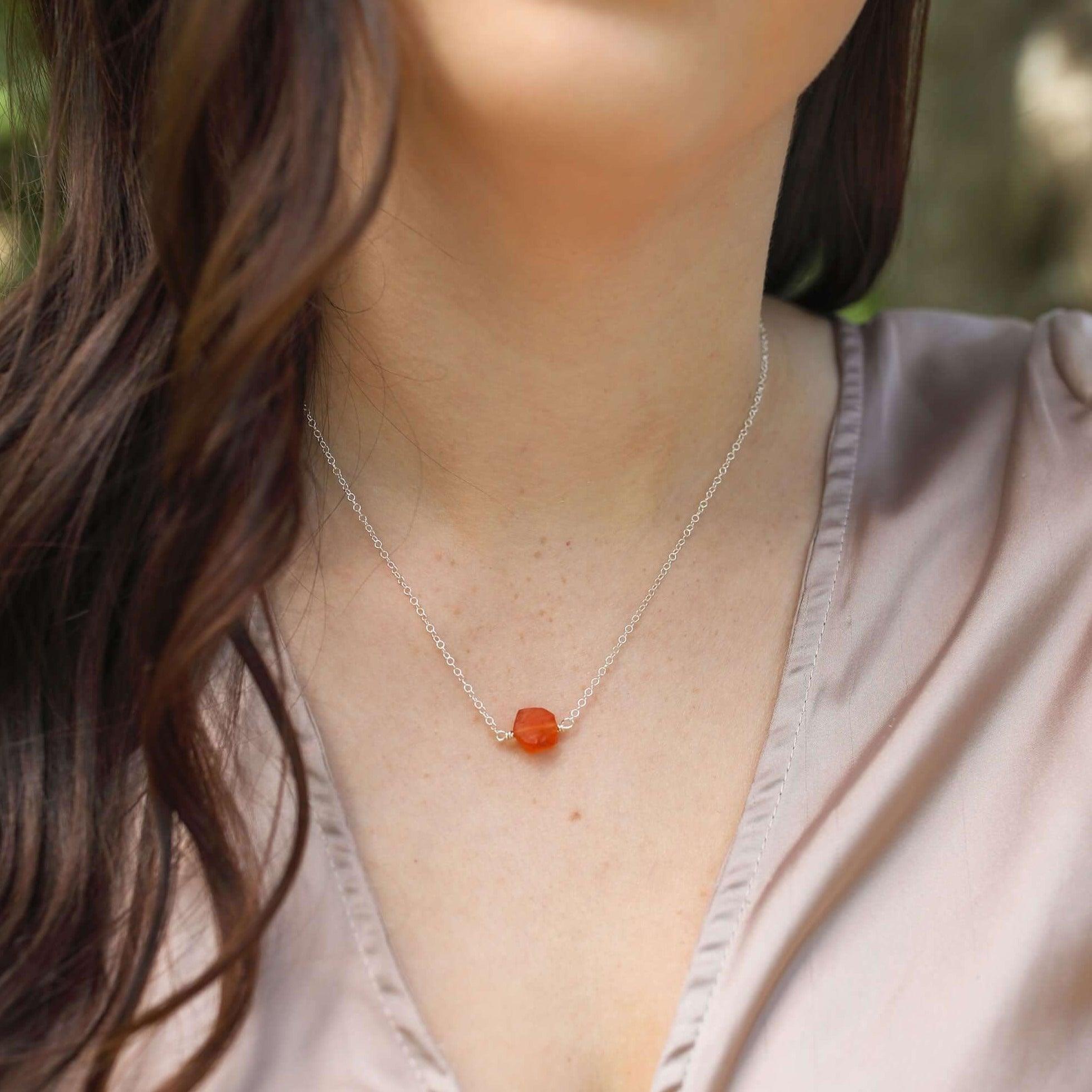 Raw Carnelian Crystal Nugget Necklace – Natural Gemstone Jewelry for Women, Healing Stone Pendant – Perfect for Meditation, Yoga & Spiritual Gifts