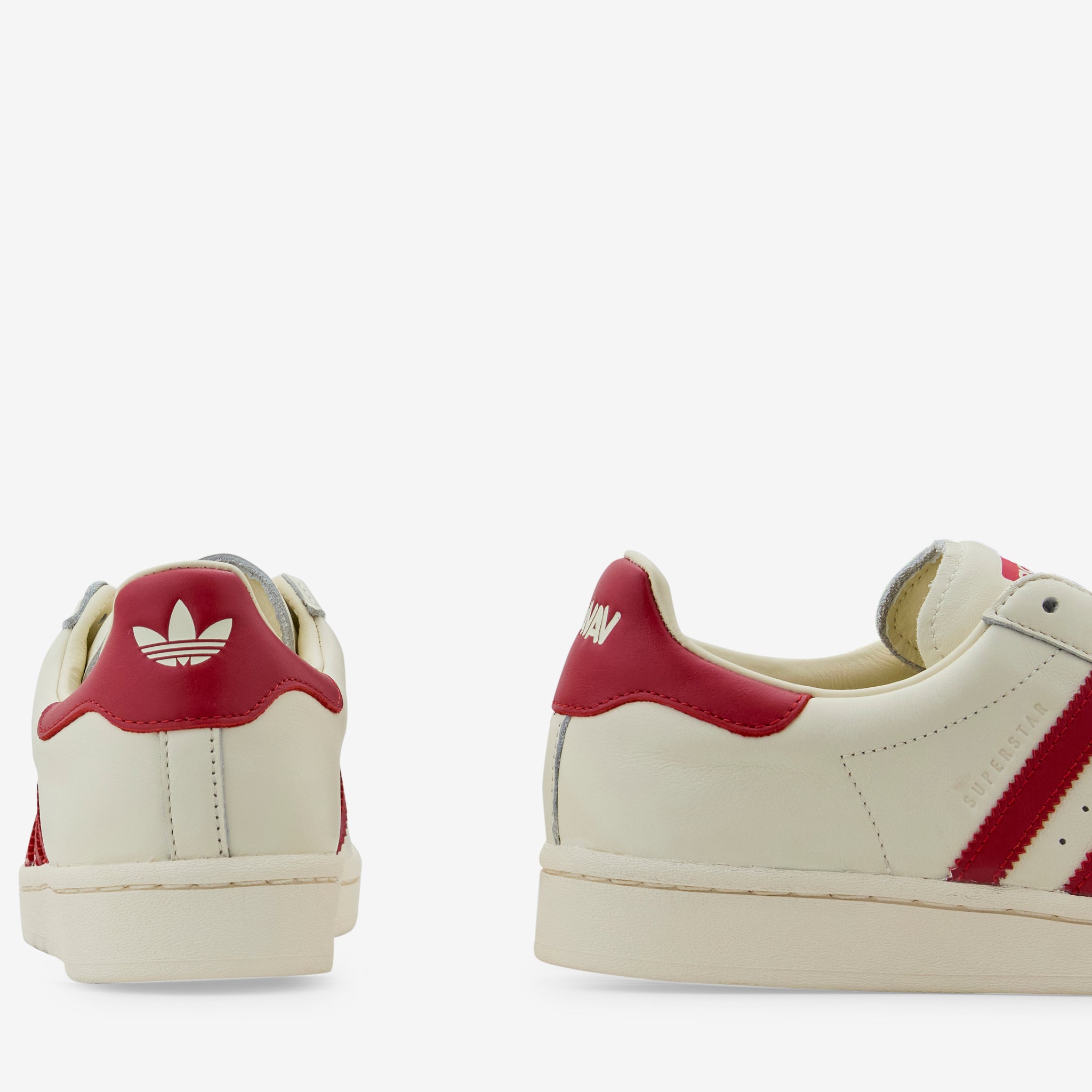 Avavav Women's Superfinger Superstar Sneakers in Scarlet, Cream White - Stylish & Comfortable for Casual Wear, Work & Everyday Fashion
